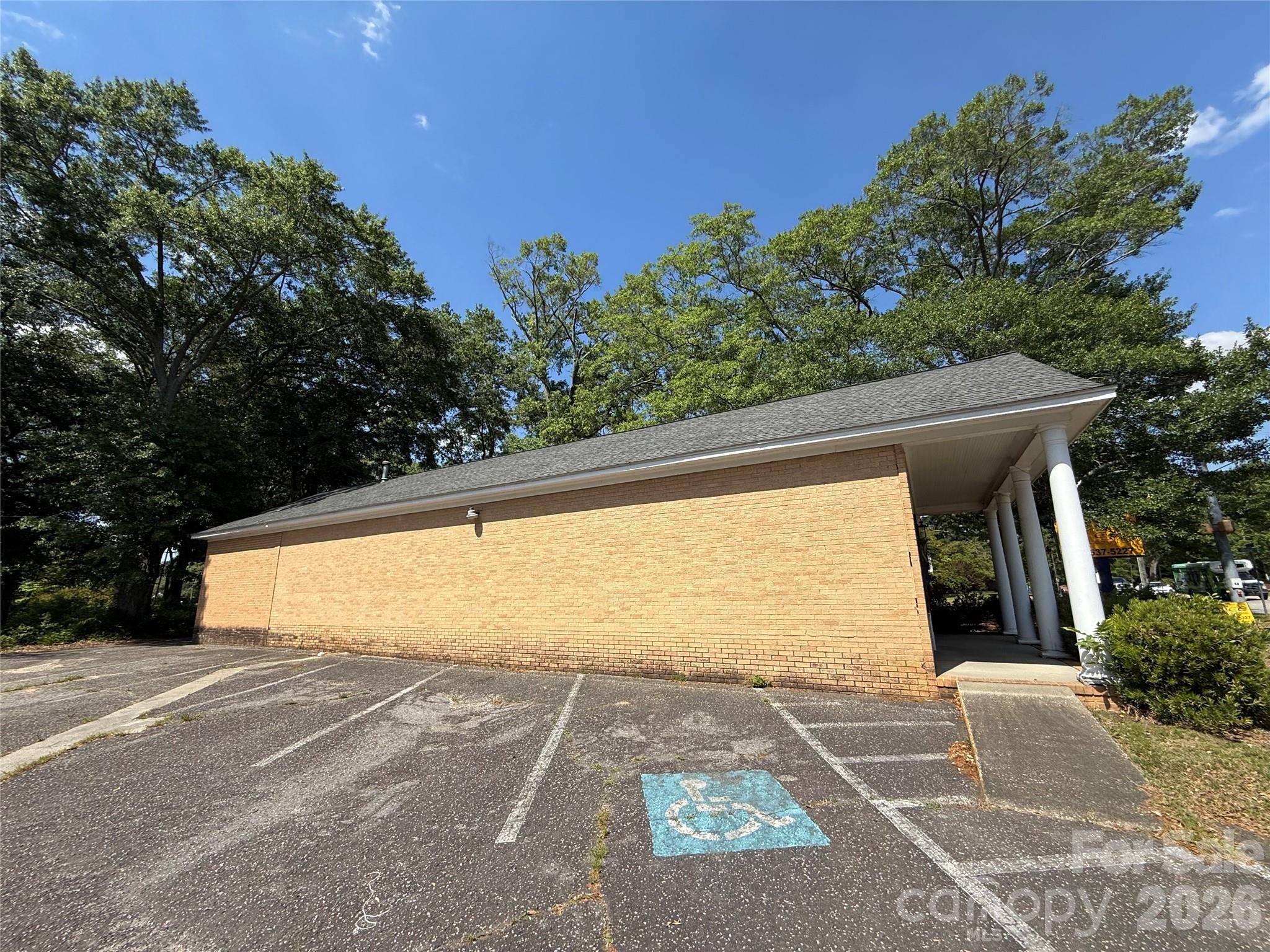 400 Market ST, Cheraw, SC 29520