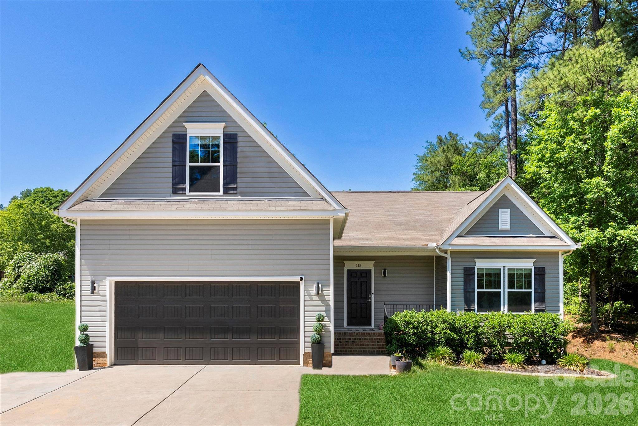 115 Stoney LN, Cherryville, NC 28021