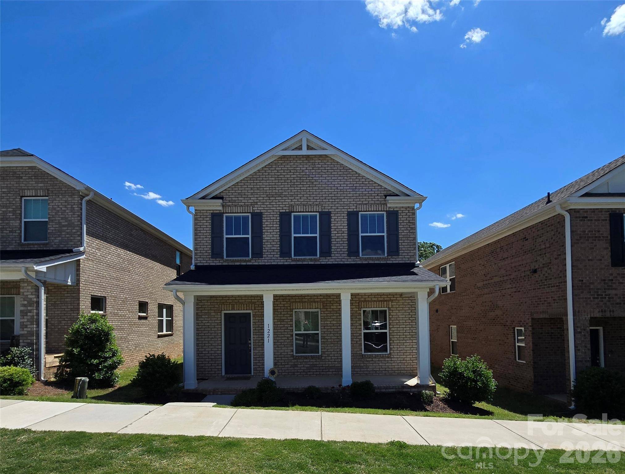 1221 Colgher ST, Charlotte, NC 28227