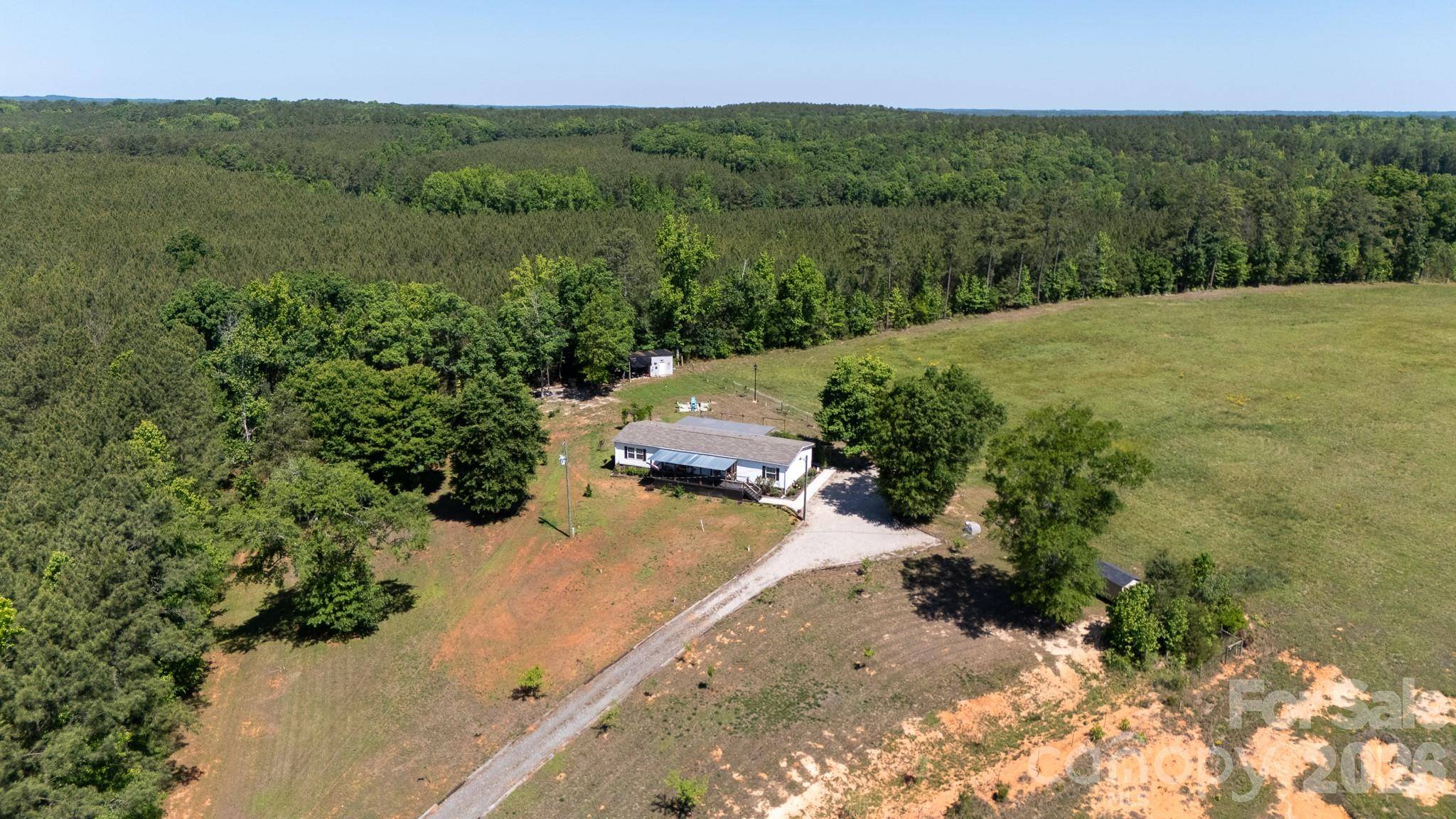 1283 Countryside DR, Blackstock, SC 29014