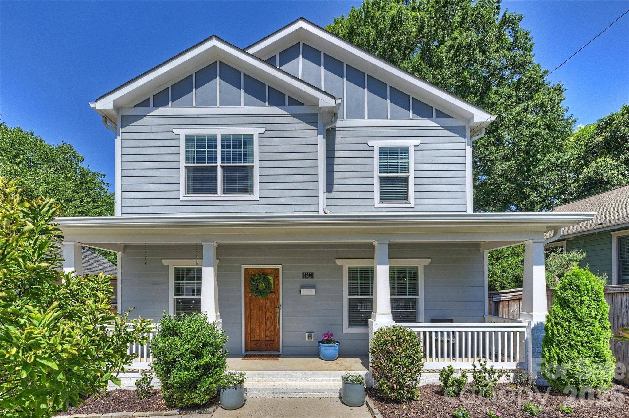 1617 Hawthorne LN, Charlotte, NC 28205