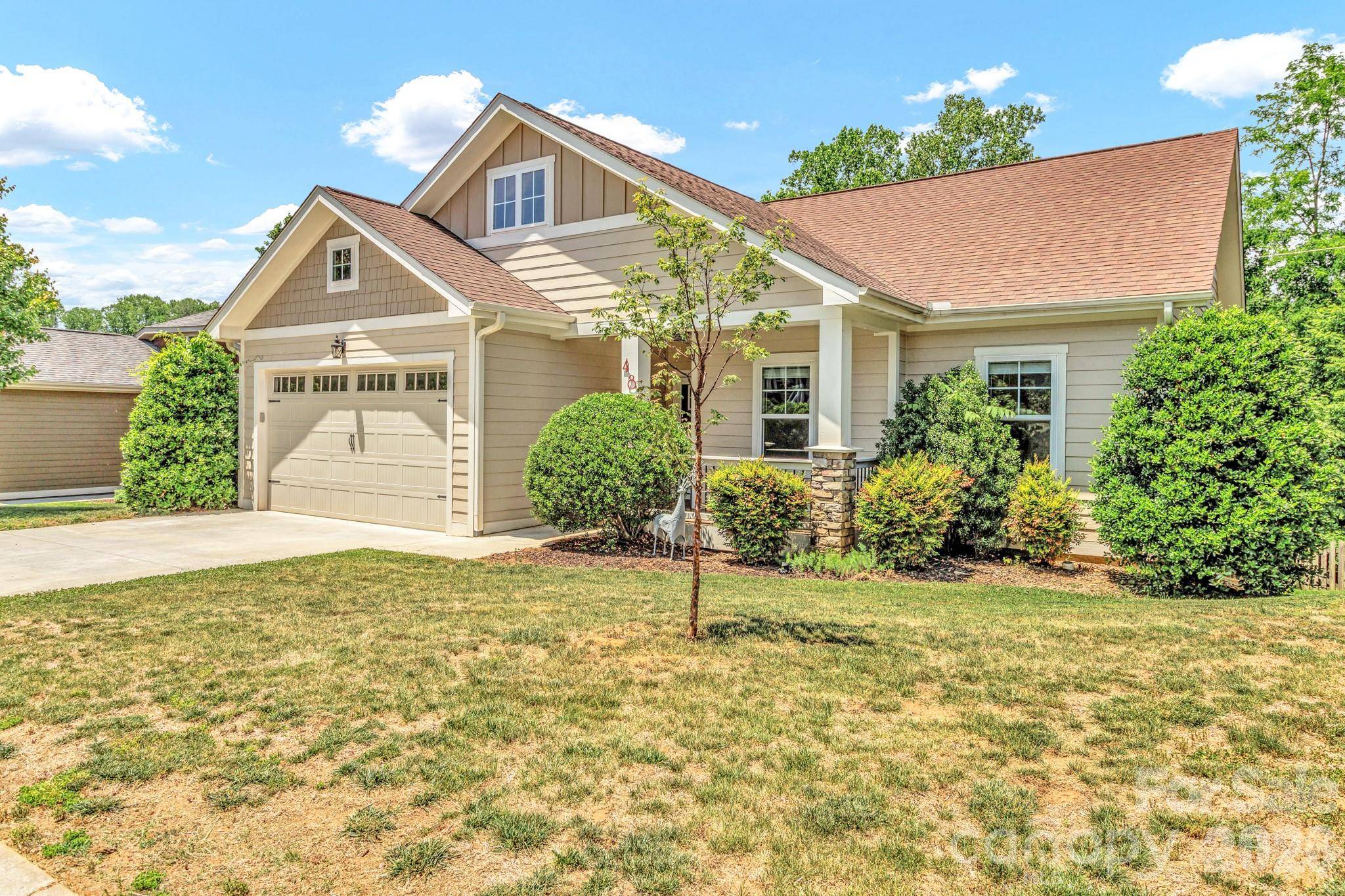 48 Asher LN, Arden, NC 28704