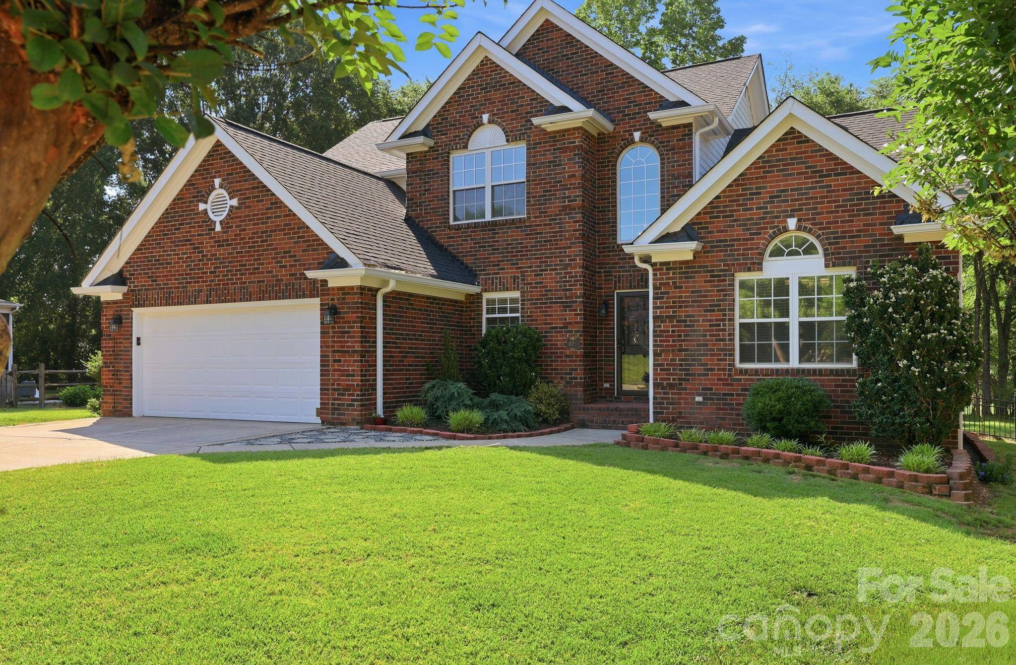 15704 Framingham LN, Huntersville, NC 28078