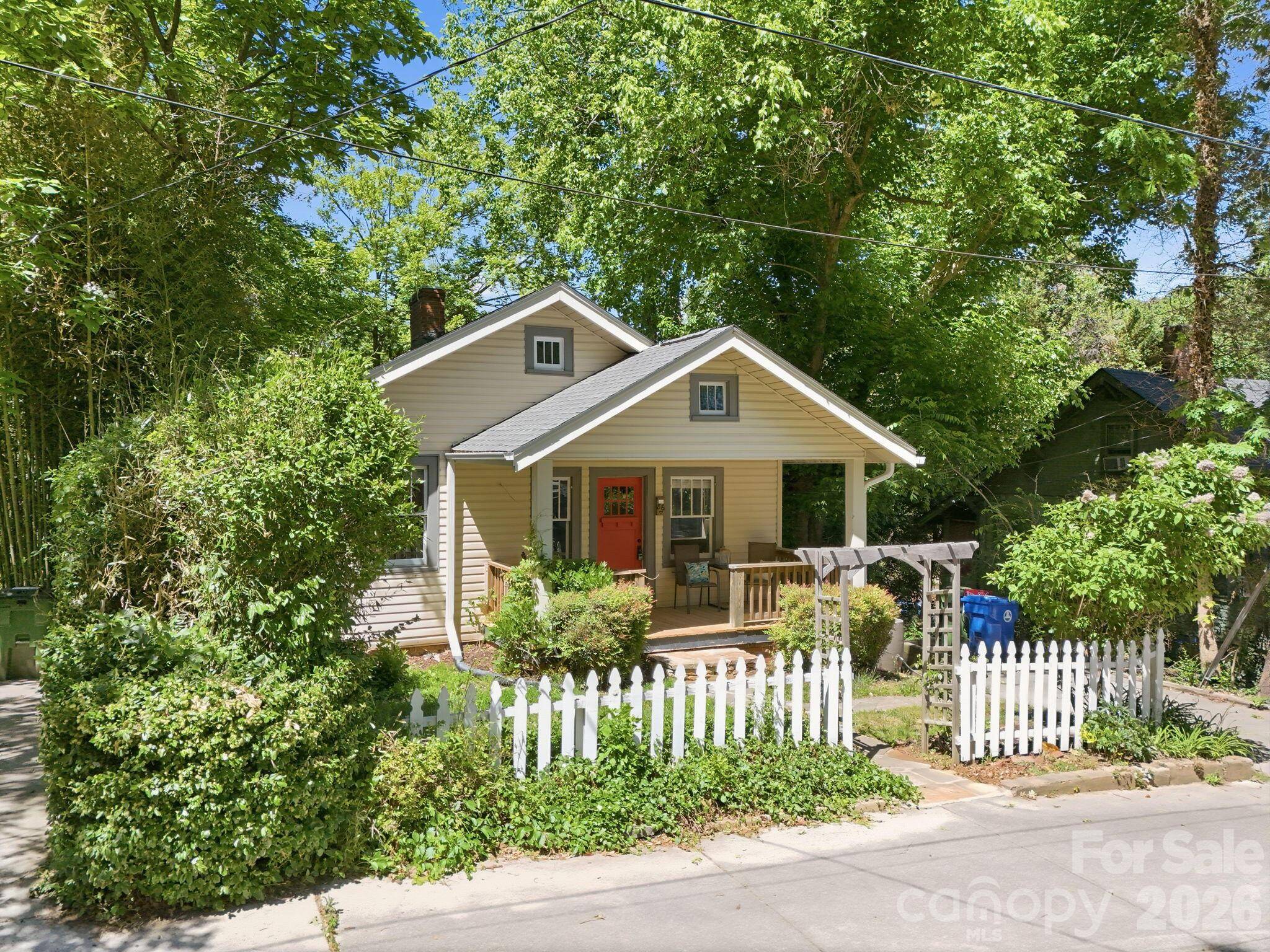 86 Annandale AVE, Asheville, NC 28801