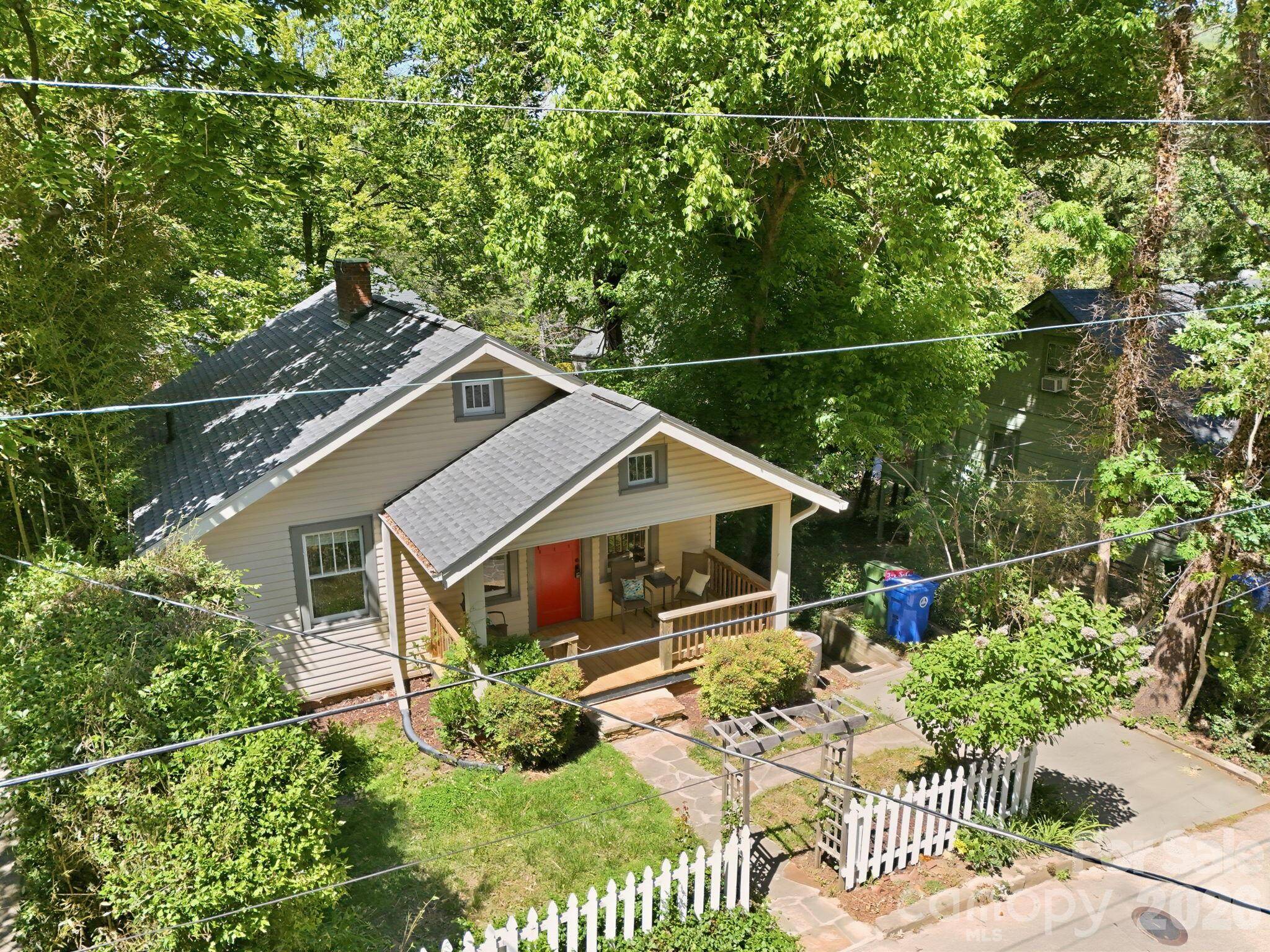 86 Annandale AVE, Asheville, NC 28801