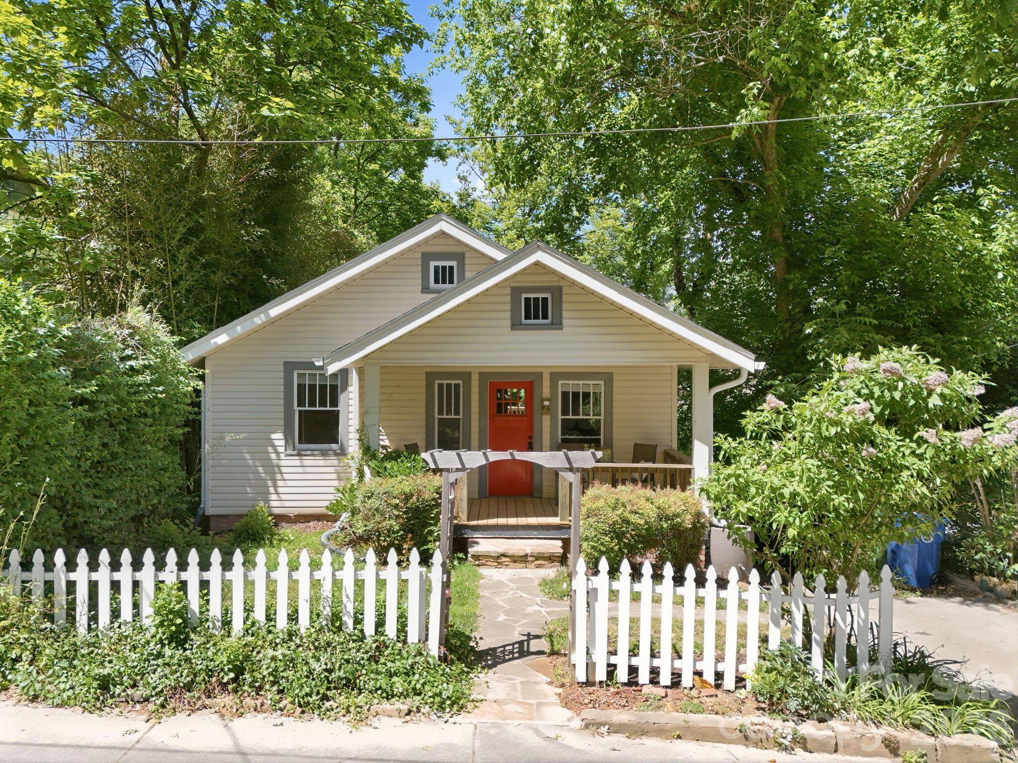 86 Annandale AVE, Asheville, NC 28801