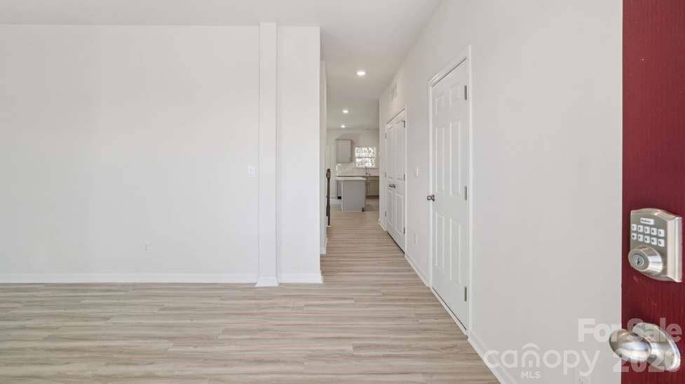 3845 Maxwell Henry LN NW, Conover, NC 28613