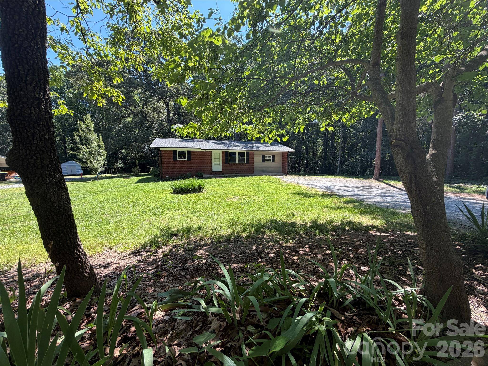 187 Owens ST, Ellenboro, NC 28040