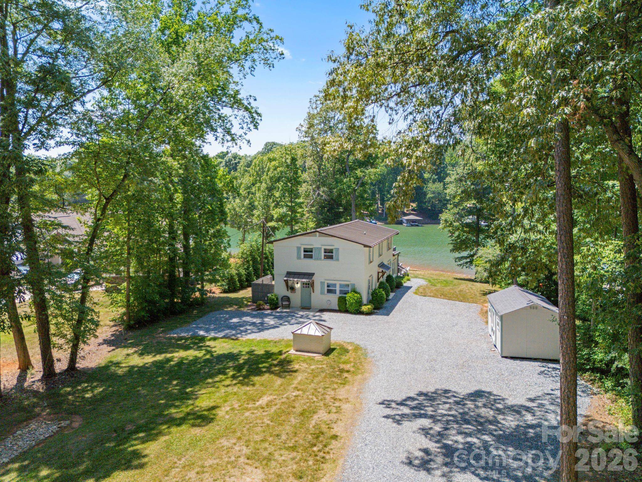 383 Sundown RD, Mooresville, NC 28117