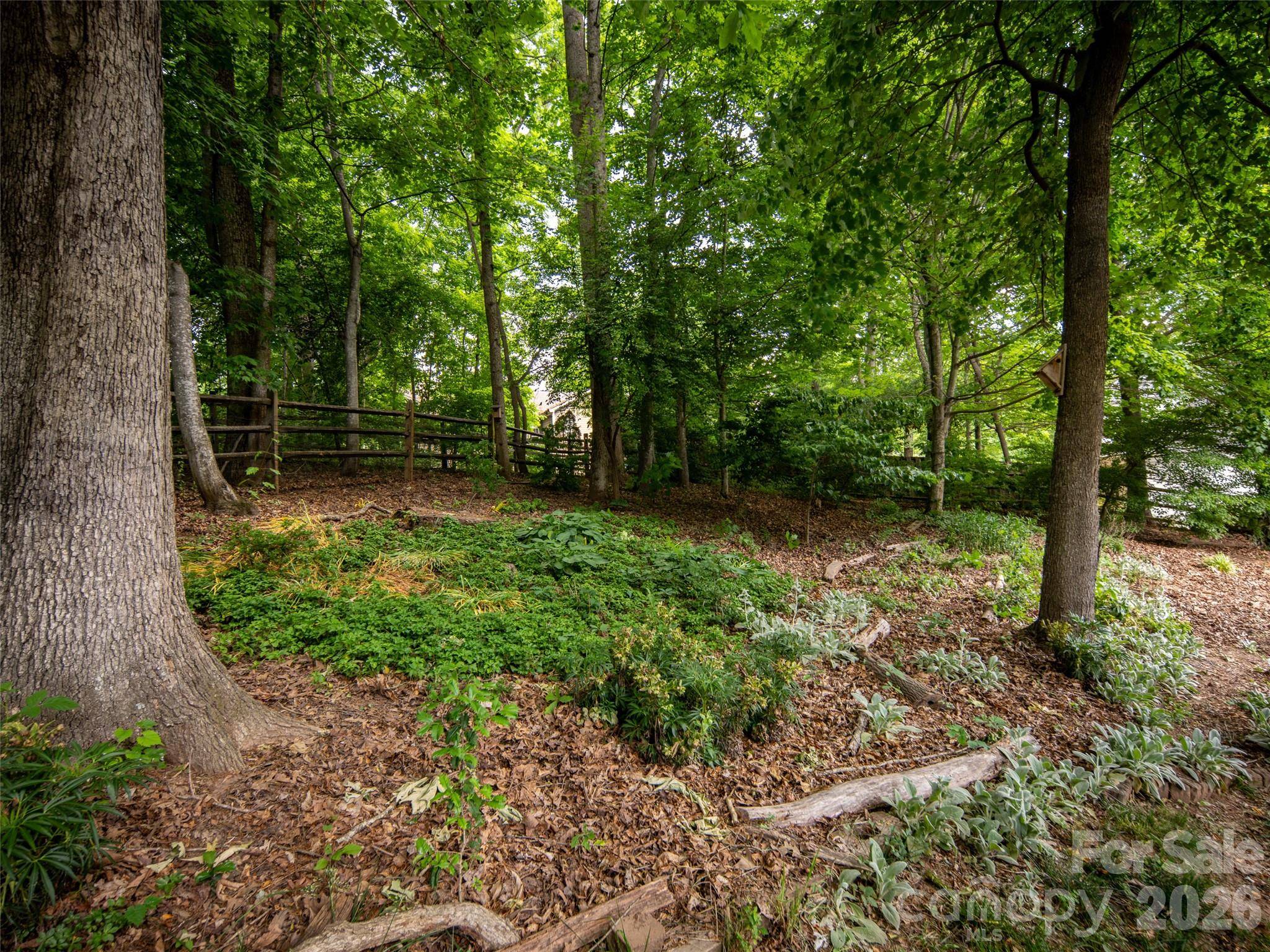 541 Welsh Partridge CIR, Biltmore Lake, NC 28715