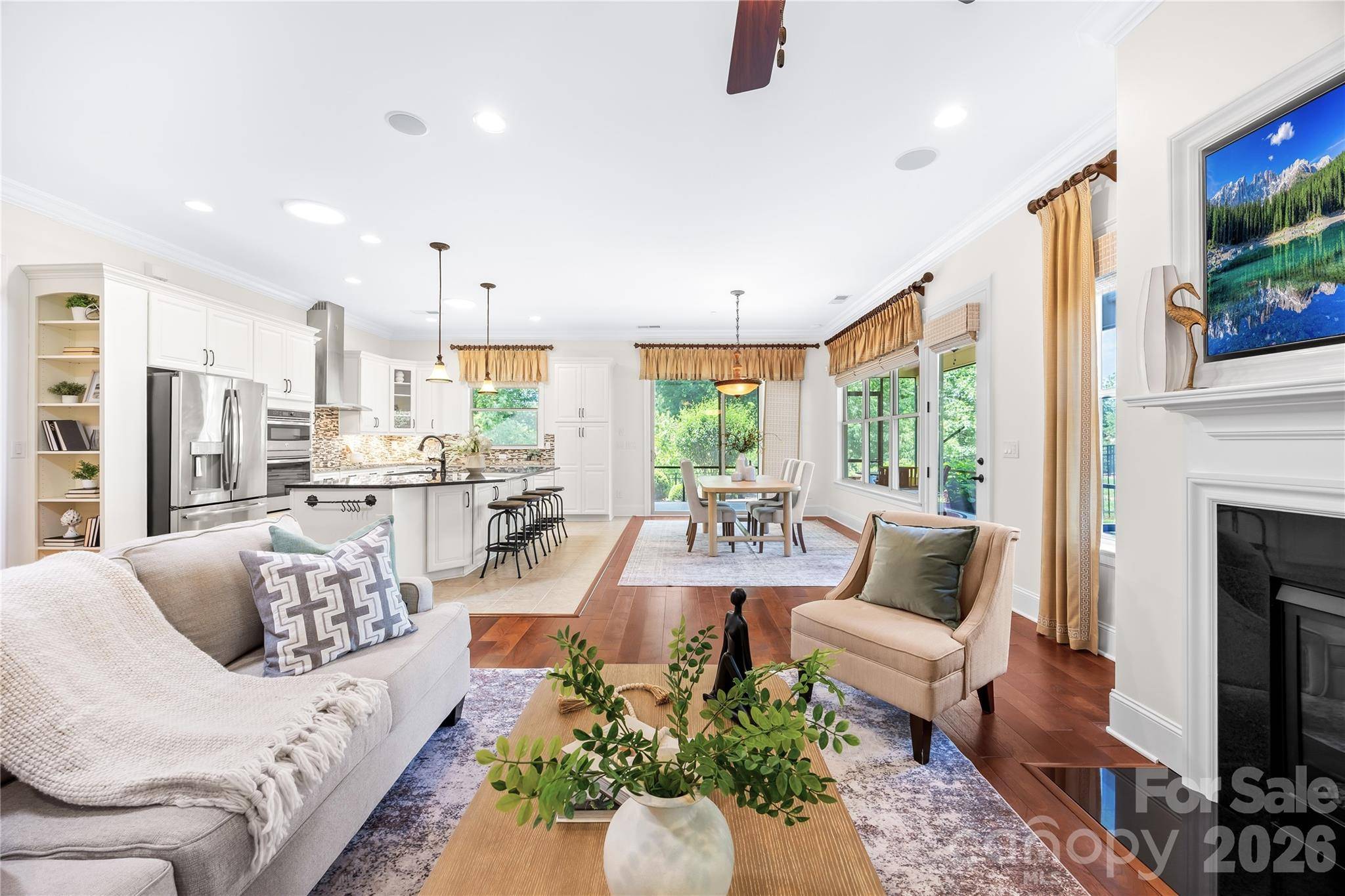 124 Chimney Rock CT, Denver, NC 28037