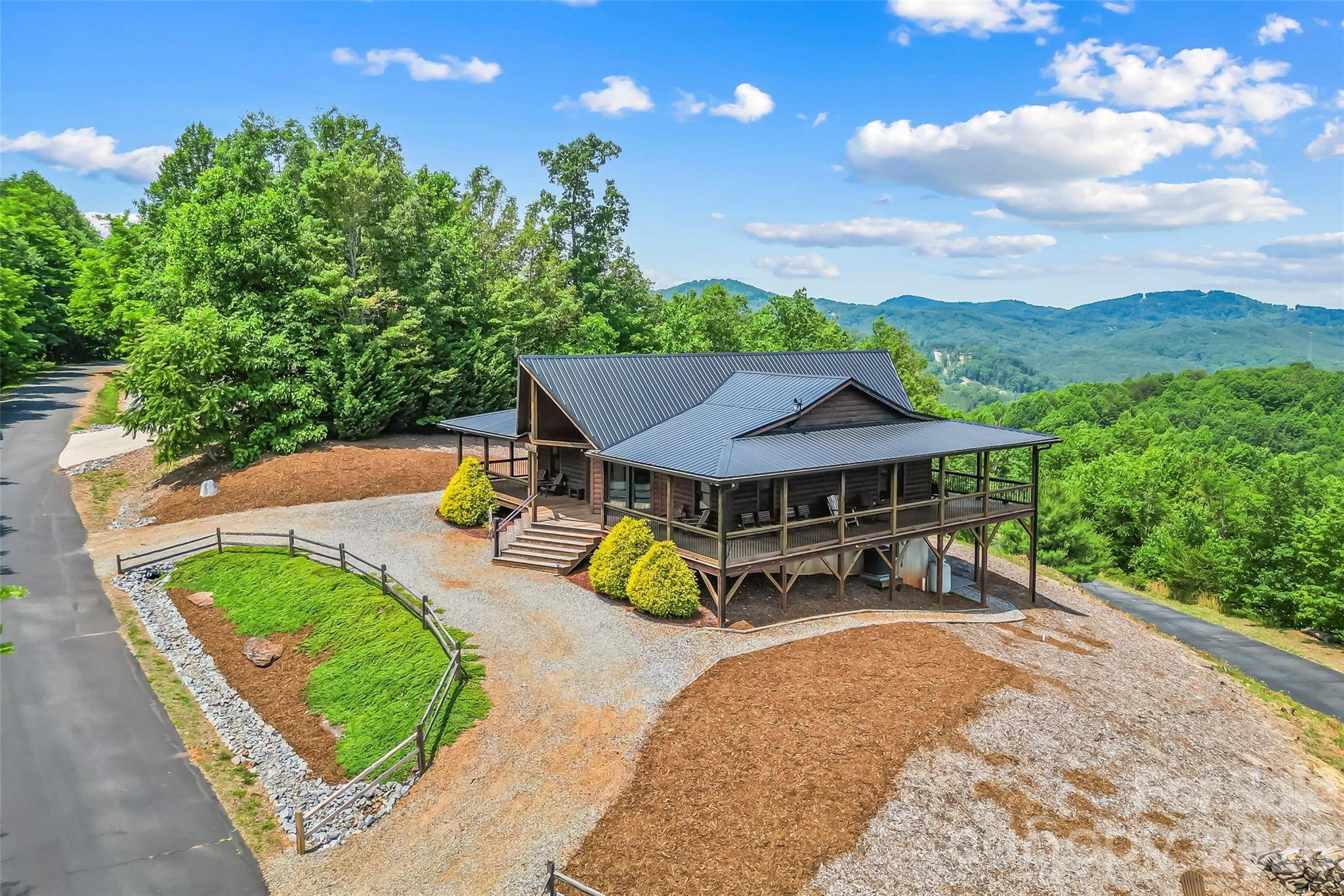 122 Azule Ridge DR, Bostic, NC 28018