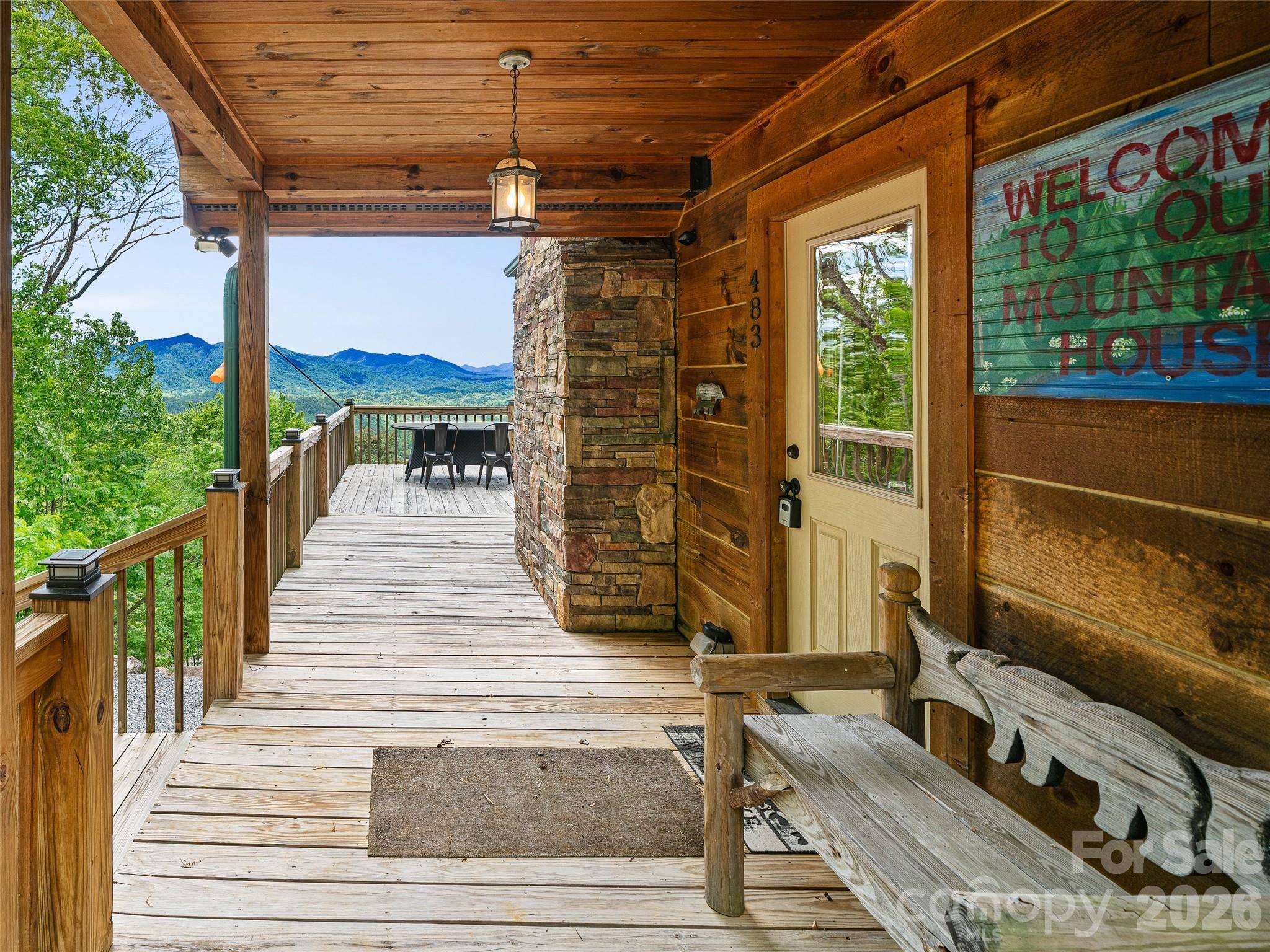 483 Birdie LN, Bakersville, NC 28705