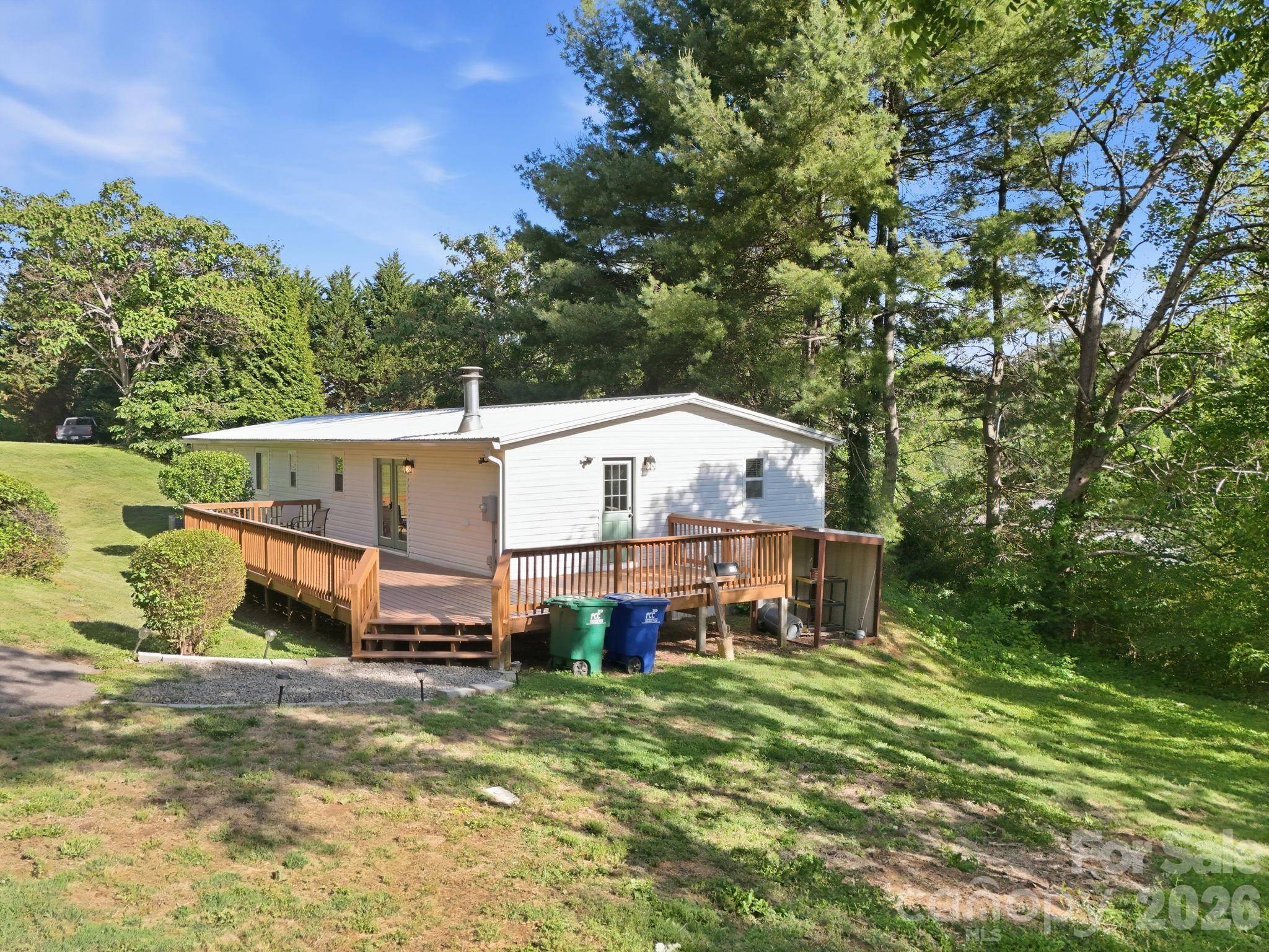 118 Heather DR, Asheville, NC 28806