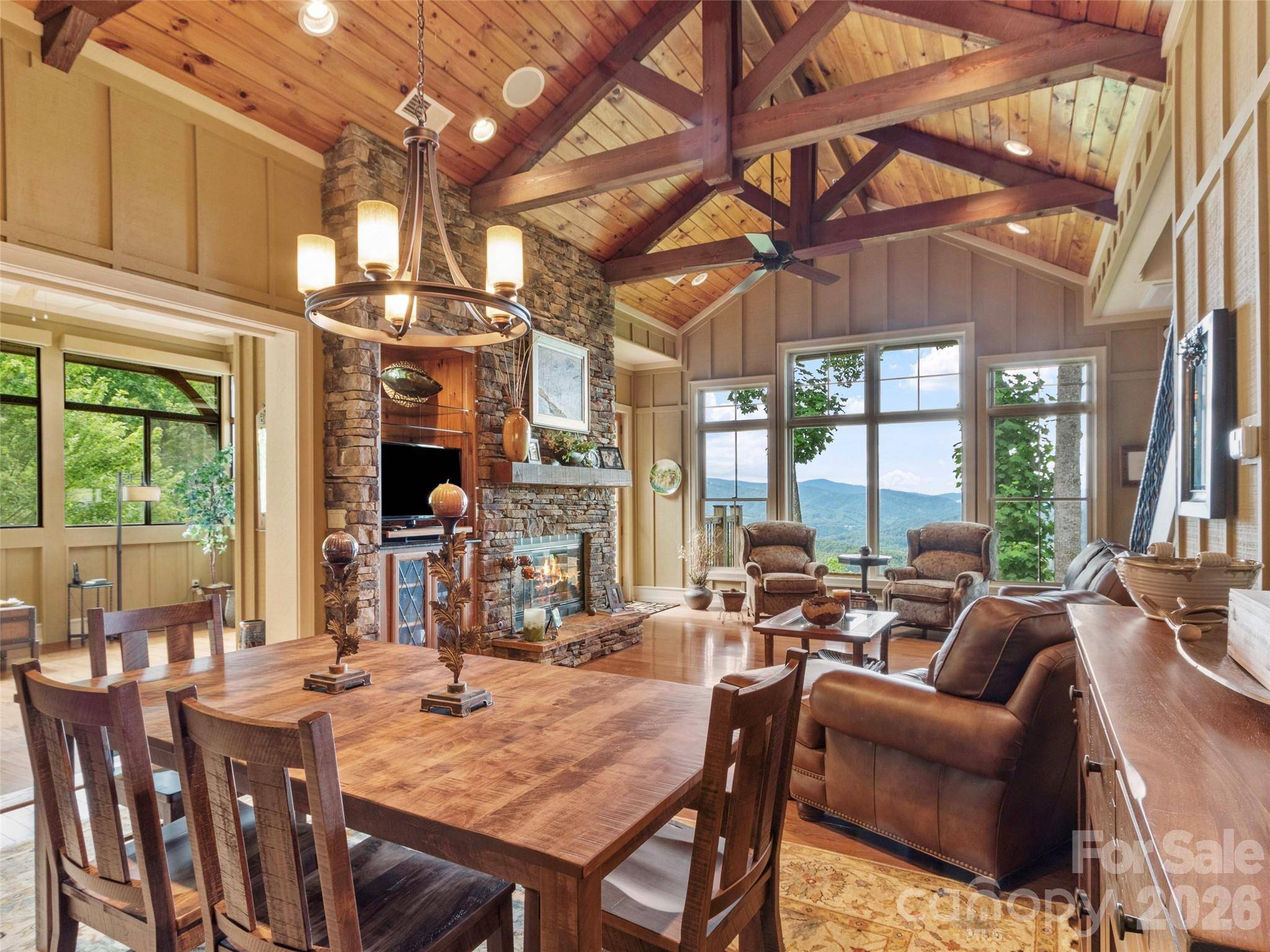 47 Creekside WAY #H301, Burnsville, NC 28714