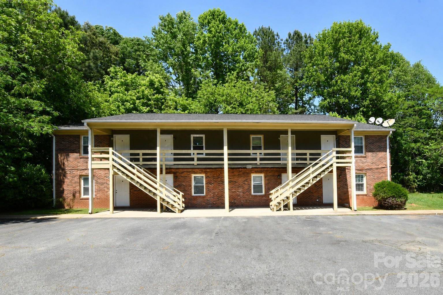 1955 1967 Lakeview RD, Asheboro, NC 27203