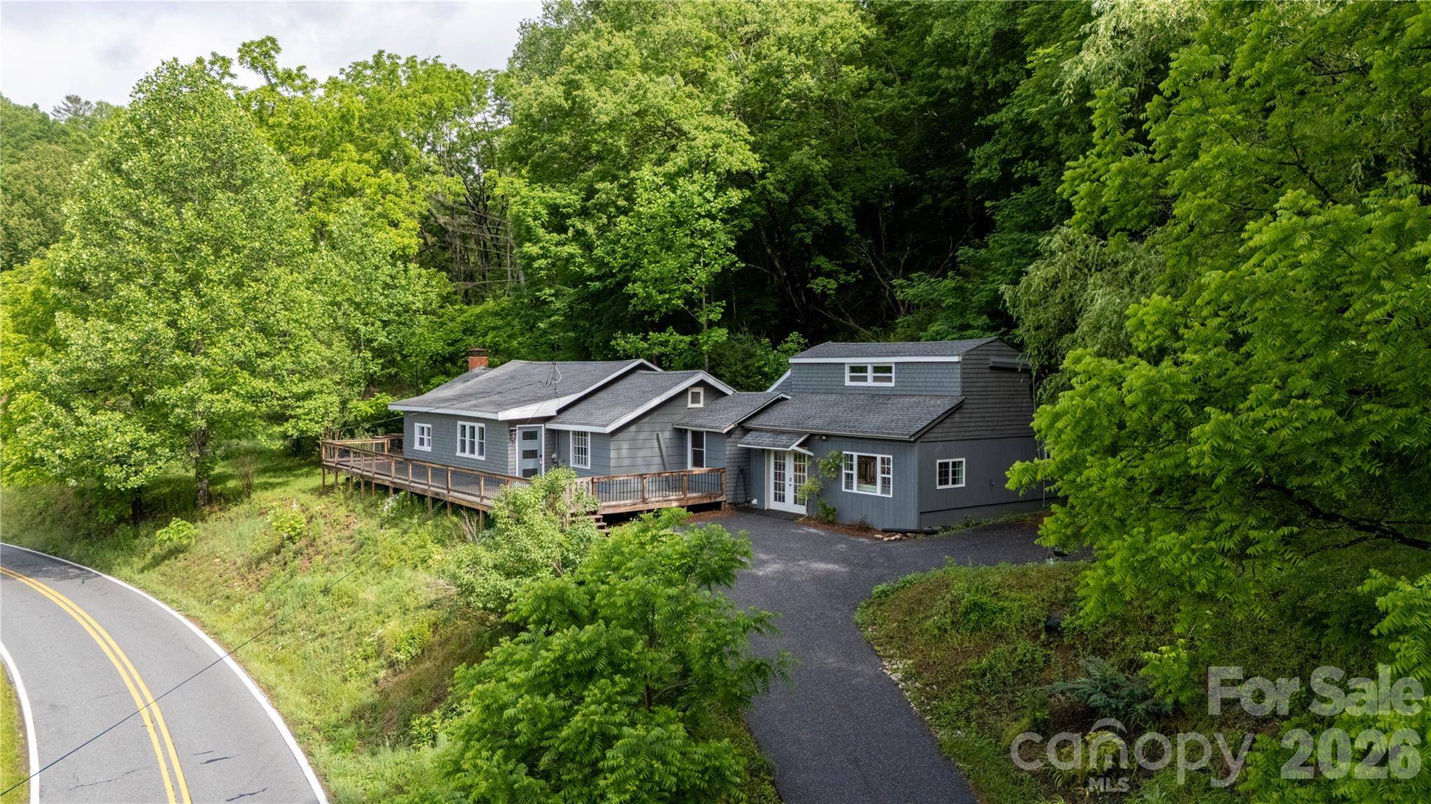 3477 Cane Creek RD, Bakersville, NC 28705