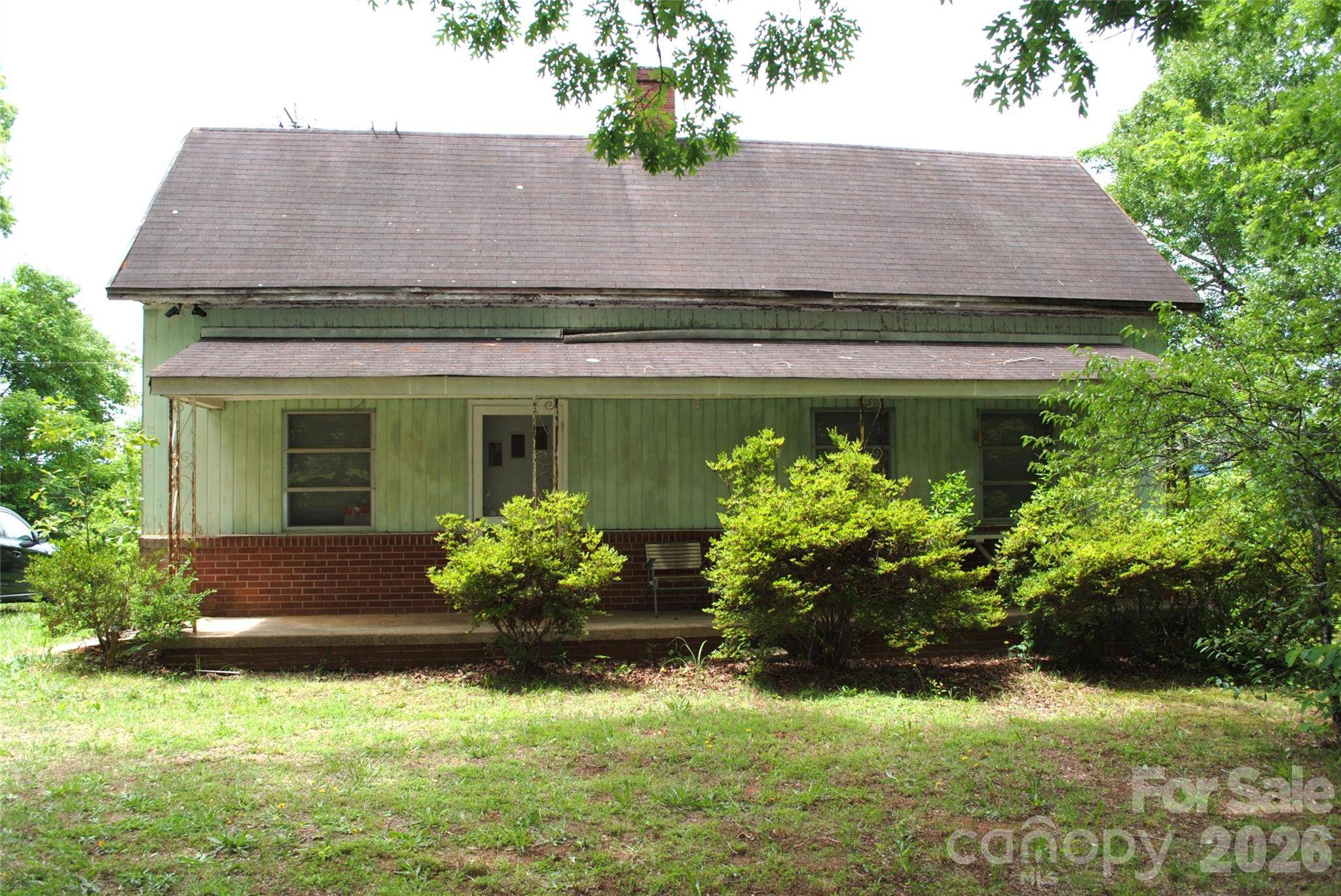 153 & 135 Caroleen ST, Forest City, NC 28043