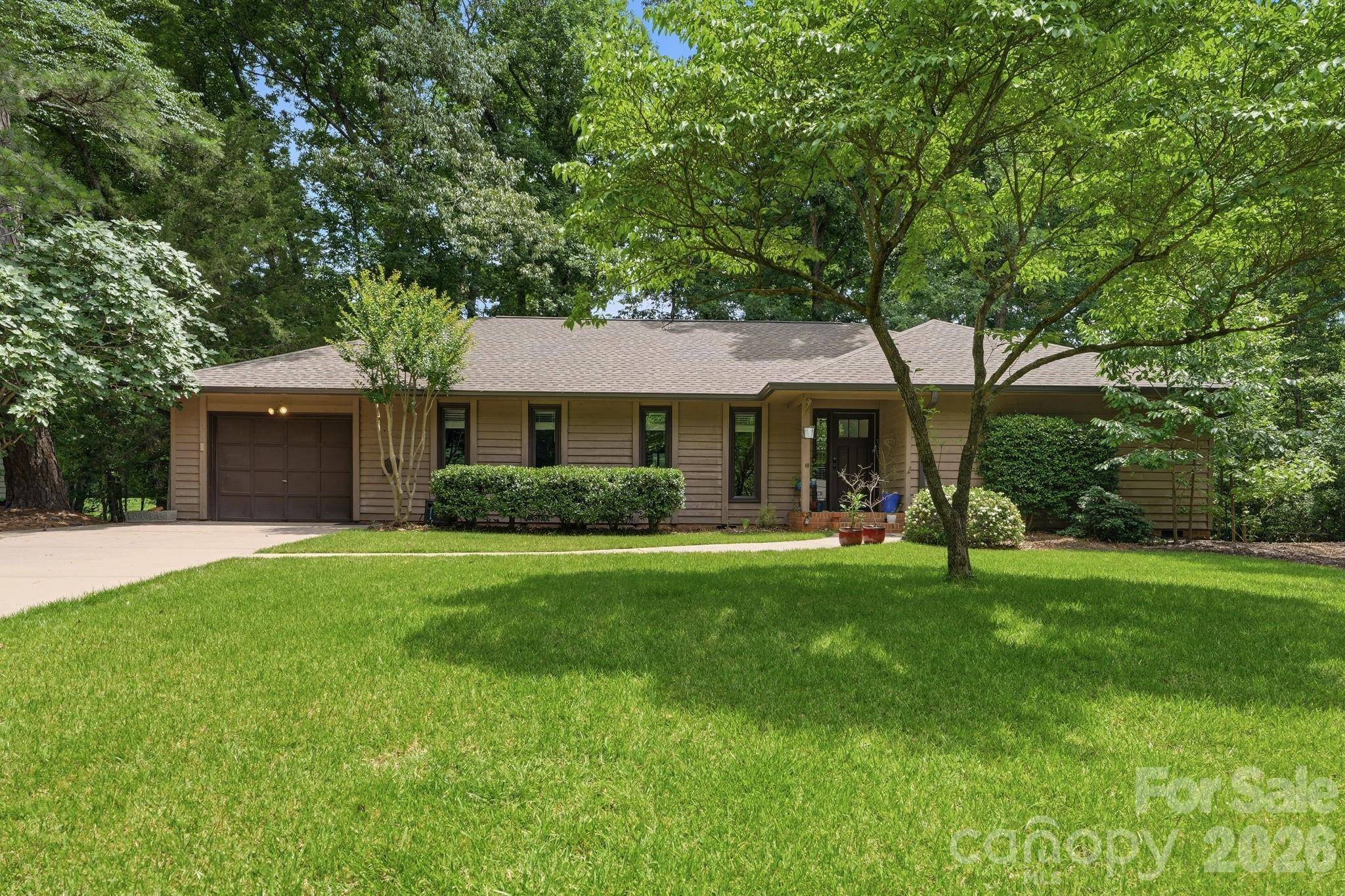 6 Catawba Ridge CT #6, Lake Wylie, SC 29710