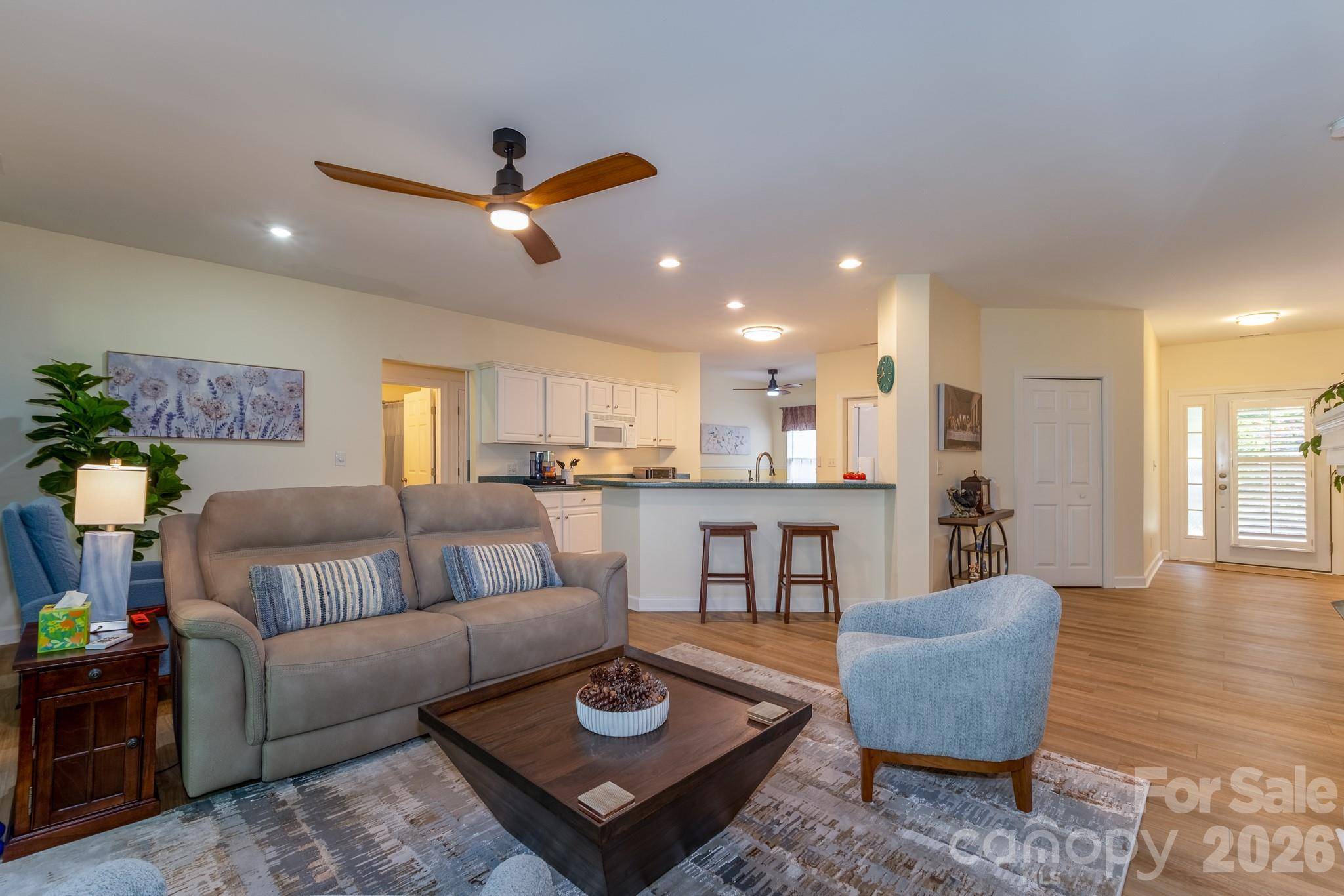 99 Ridgetop CIR #202, Brevard, NC 28712