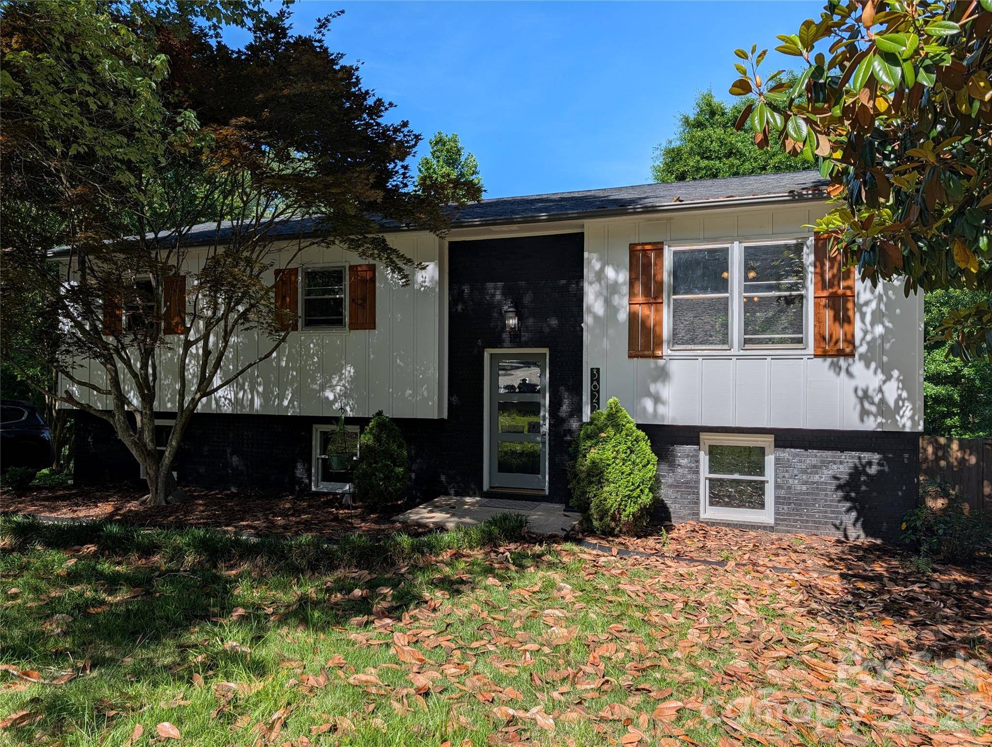 3822 Newhall DR NW, Conover, NC 28613