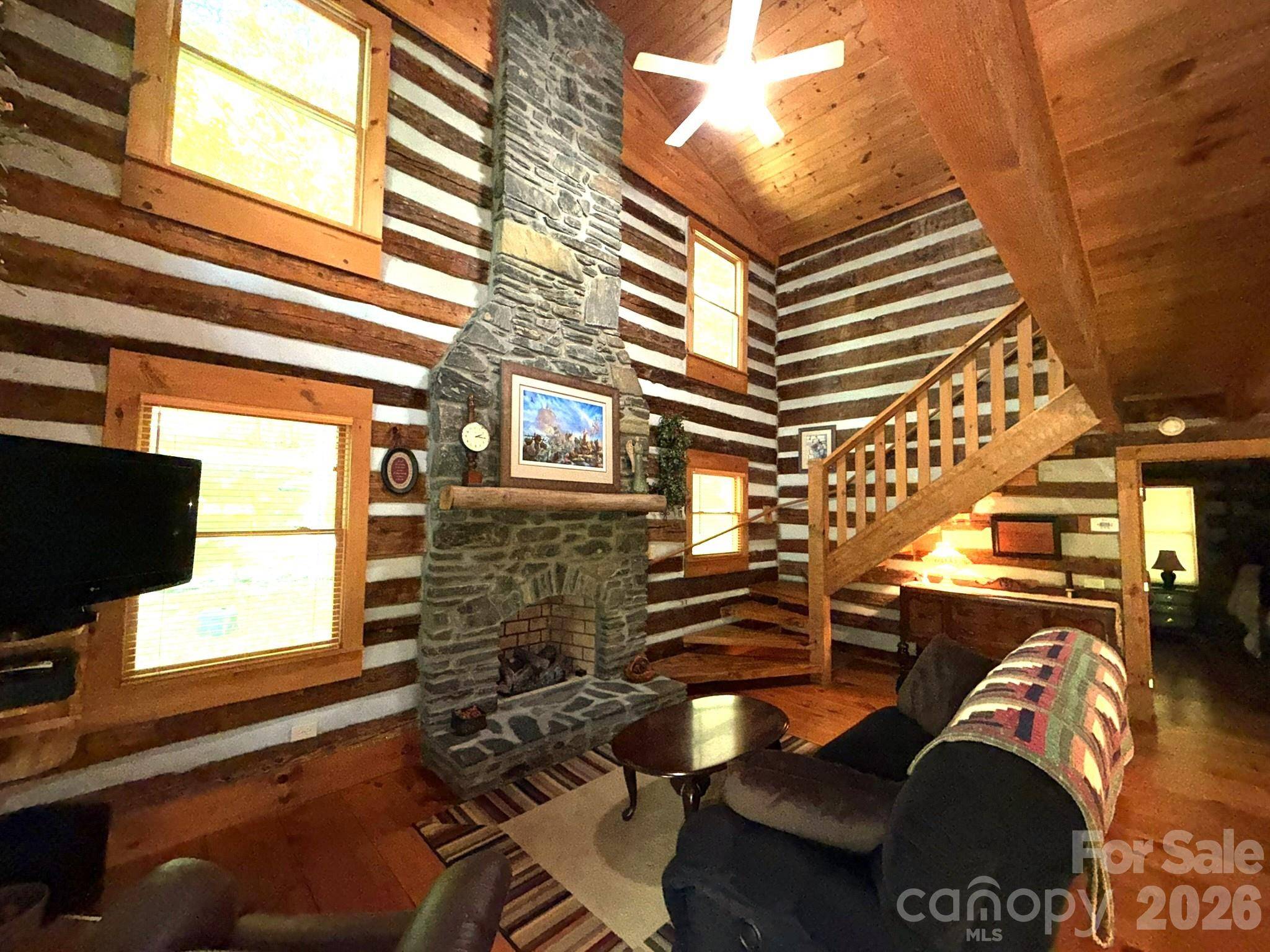 123 Gorge Overlook RD, Todd, NC 28684