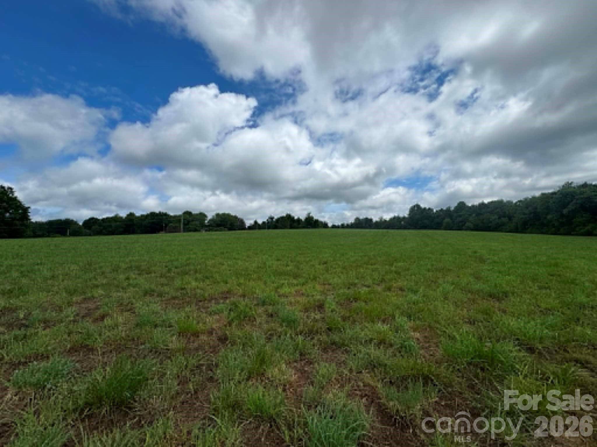 001 Poplar Springs RD, Elkin, NC 28621