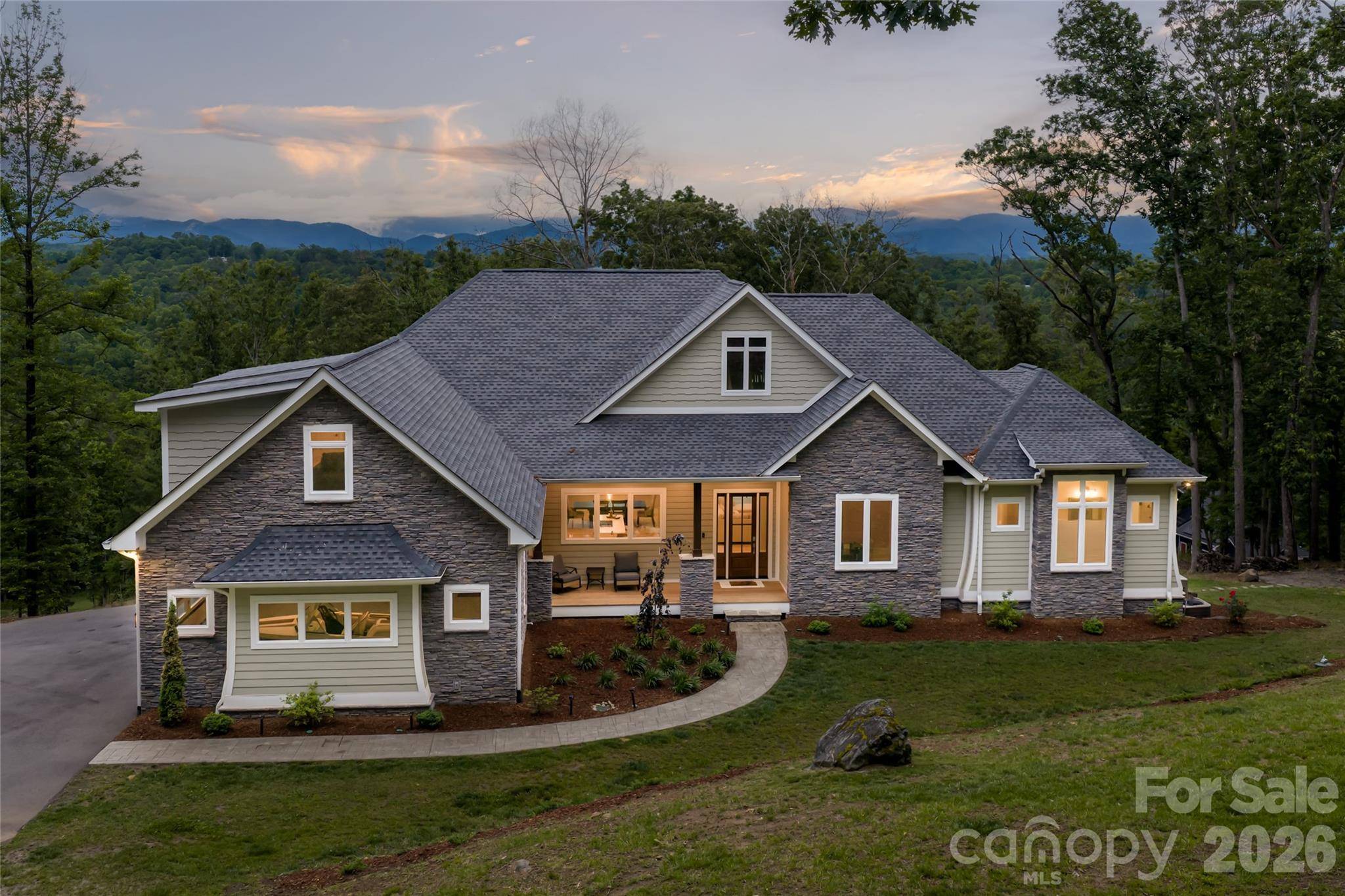 128 Saddle Ridge DR, Alexander, NC 28701