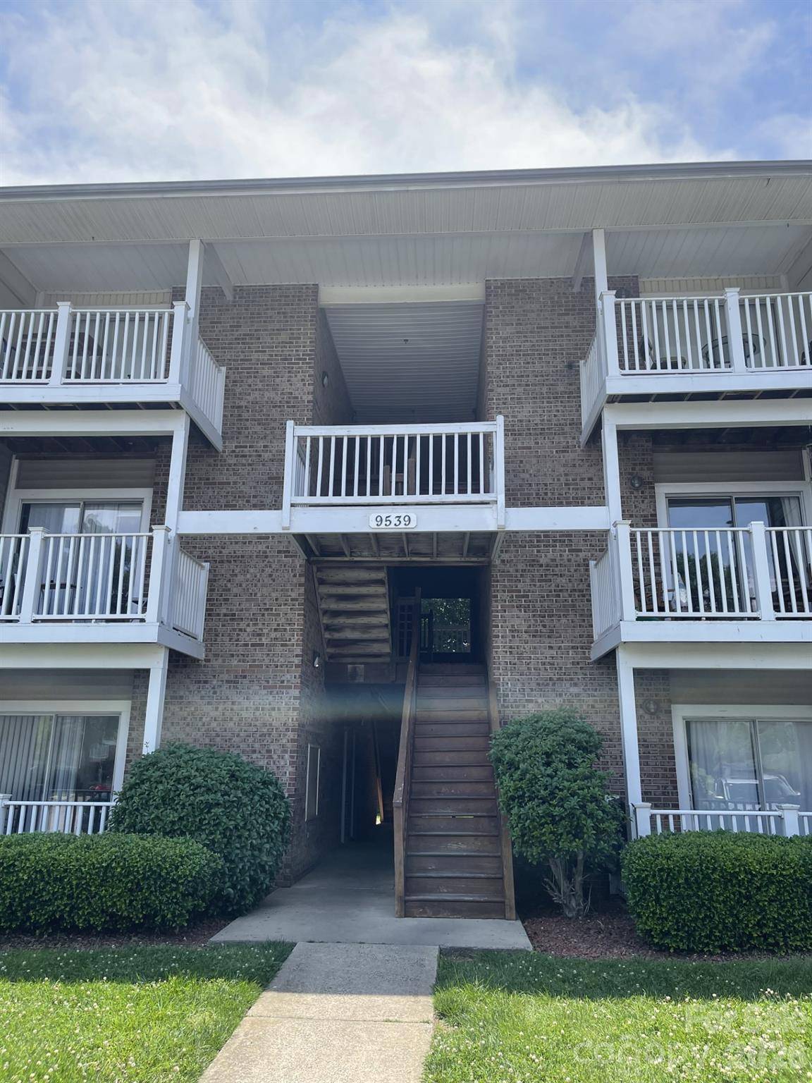 9539 University Terrace DR #D, Charlotte, NC 28262