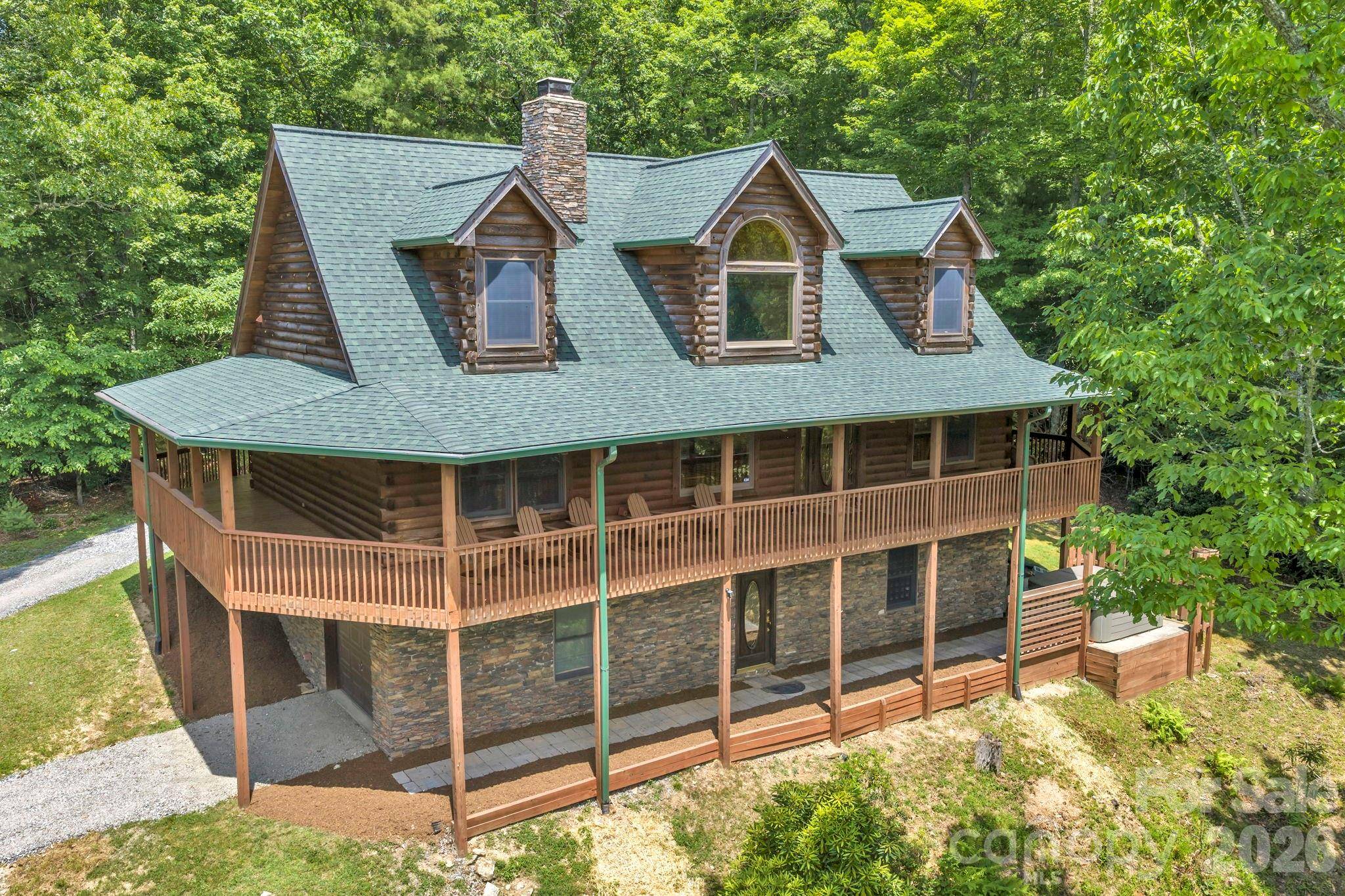 328 Nile Park DR, Blowing Rock, NC 28605