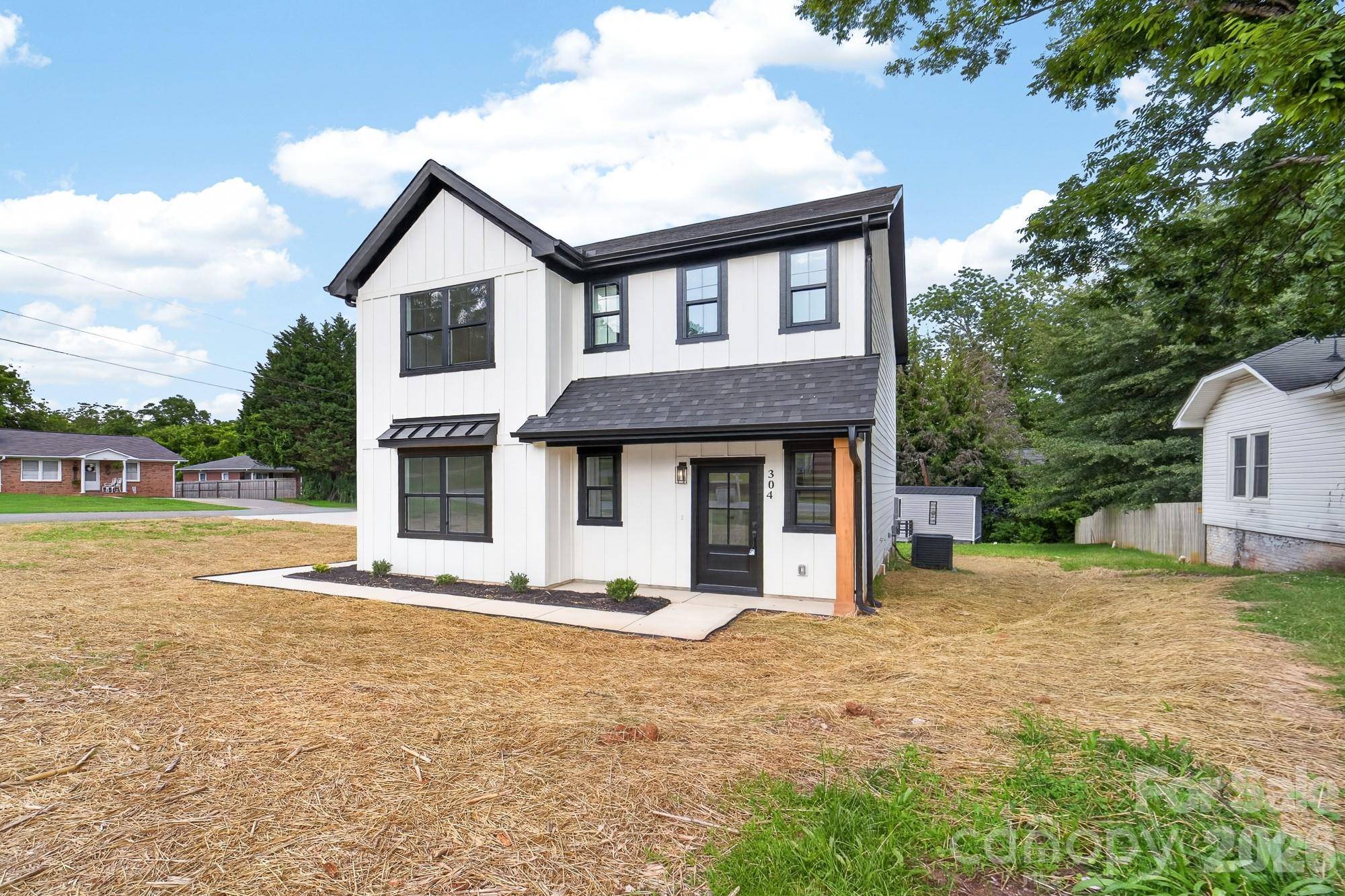 304 N 14th ST, Bessemer City, NC 28016