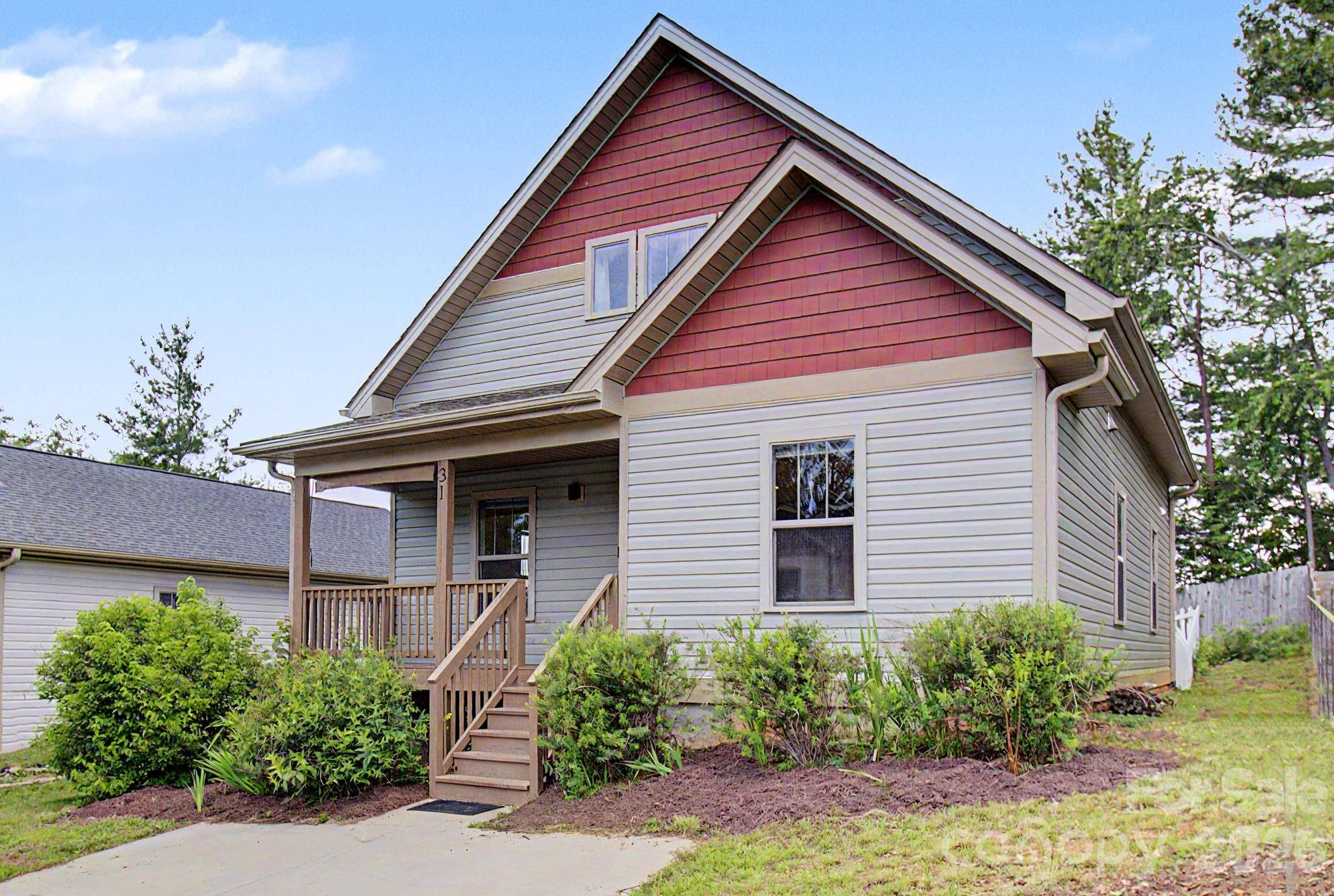 31 Yarrow Meadow RD, Weaverville, NC 28787
