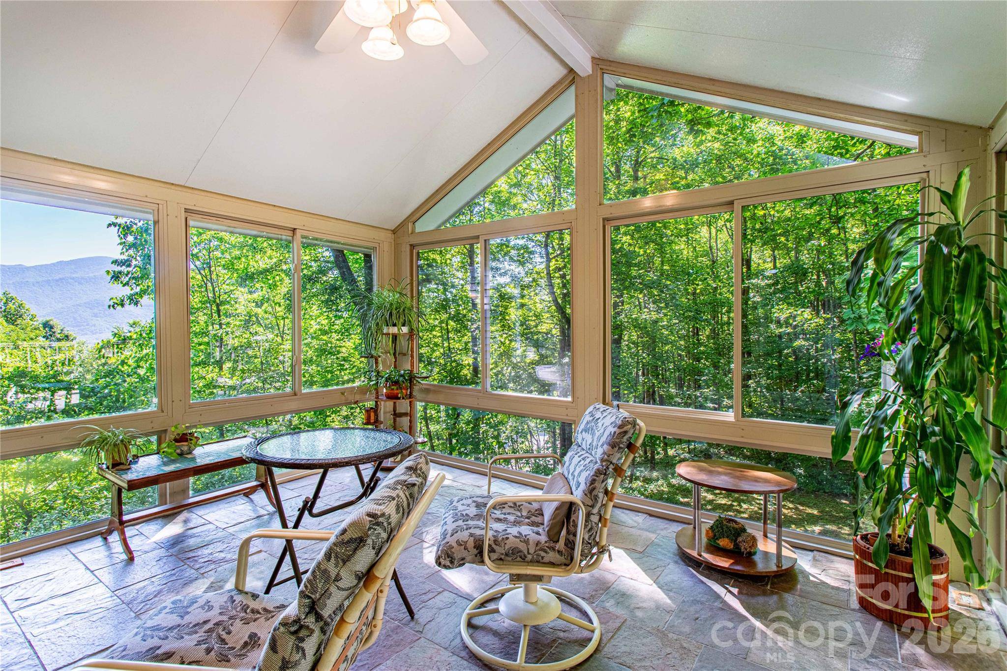22 Great Aspen WAY, Black Mountain, NC 28711