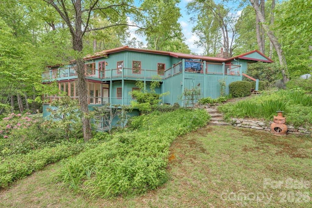 1590 Shulls Mill RD, Boone, NC 28607