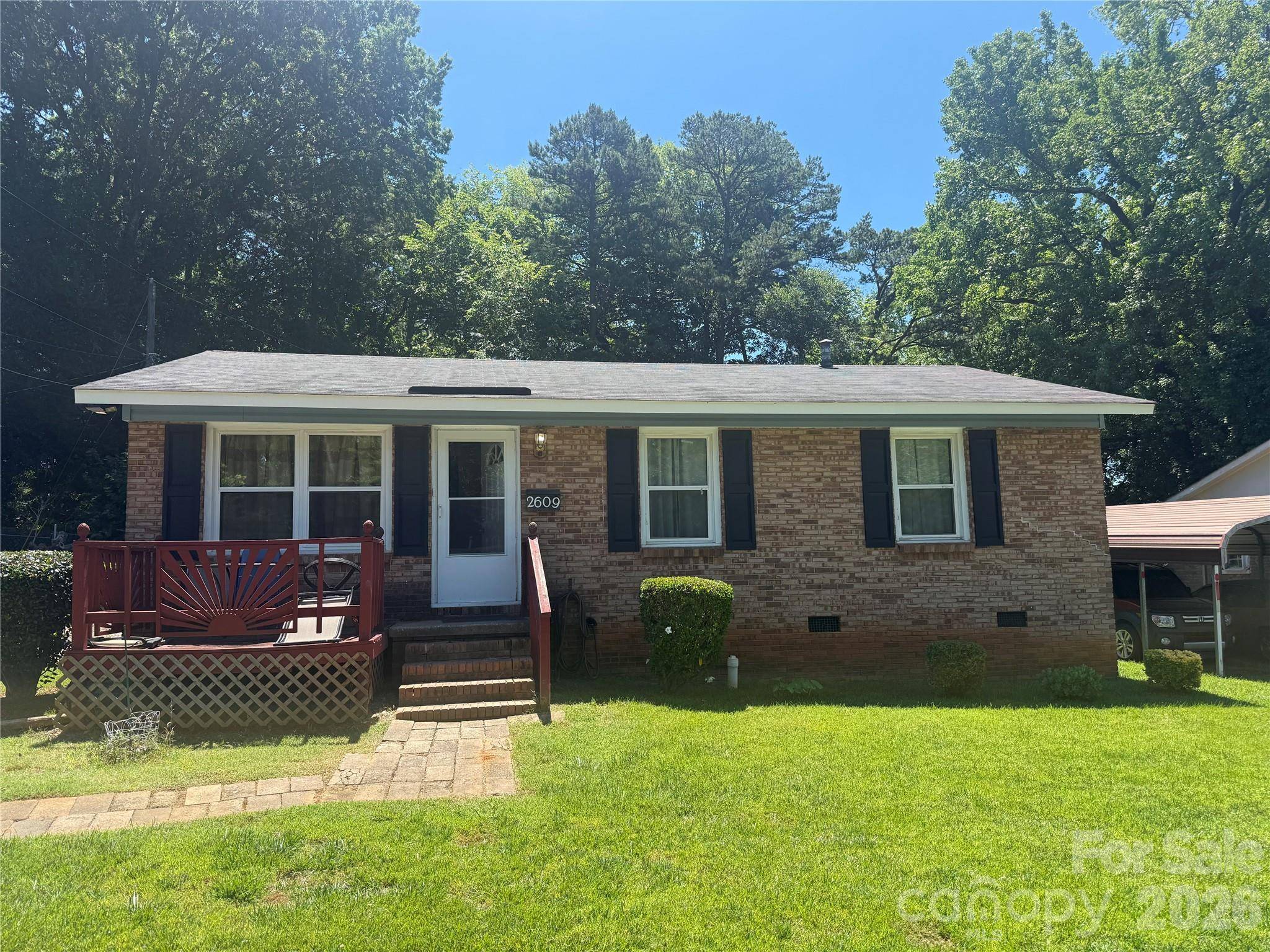 2609 Alleghany ST, Charlotte, NC 28208