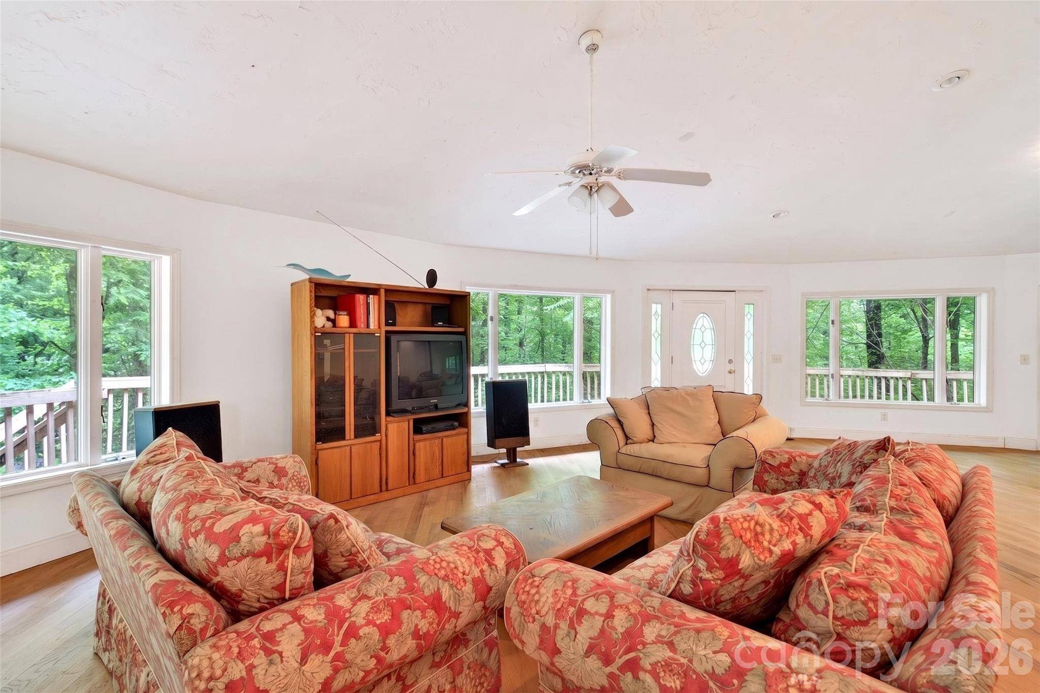 1614 Gateway Pkwy #12, Old Fort, NC 28762
