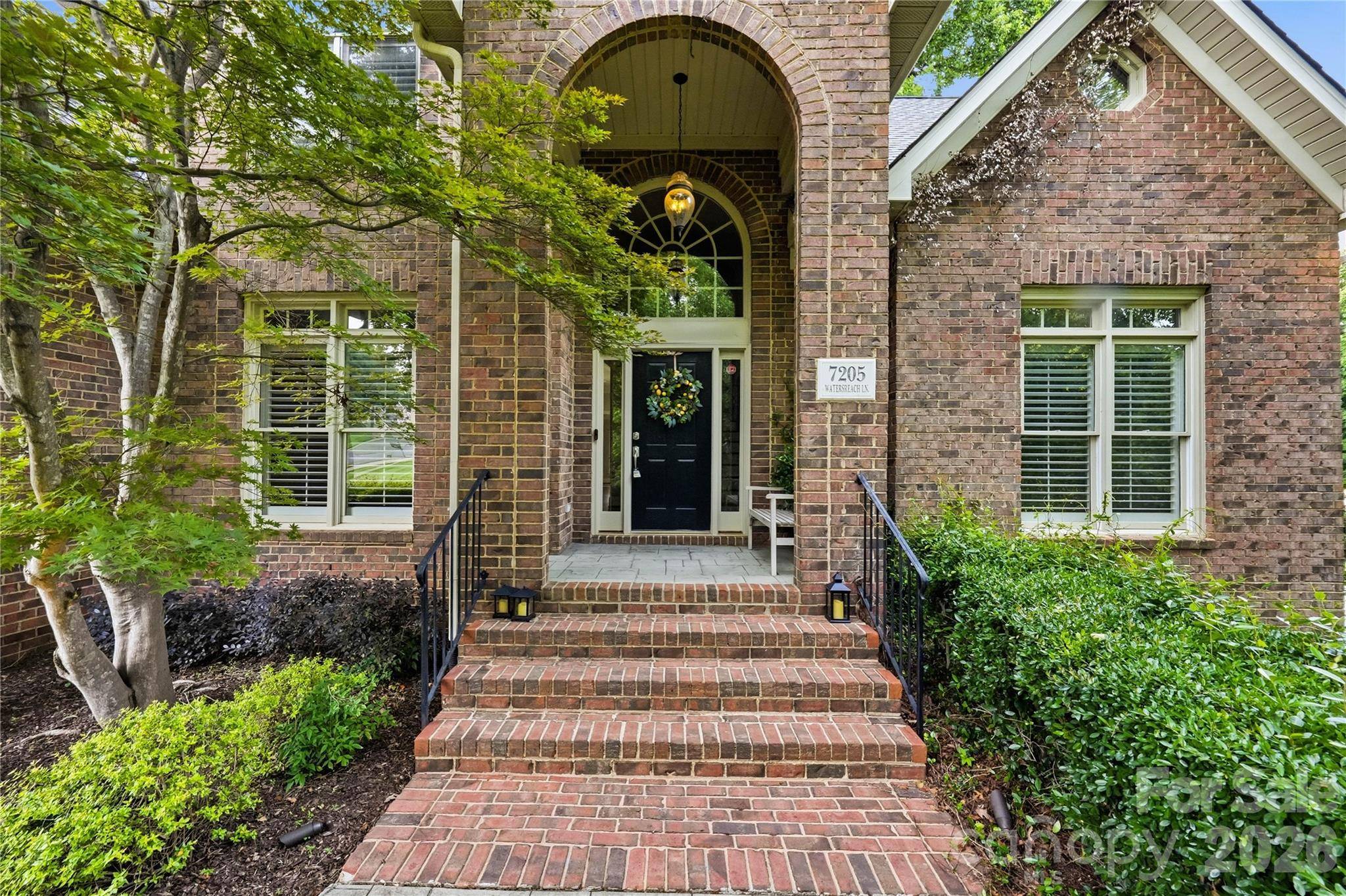 7205 Watersreach LN, Charlotte, NC 28277