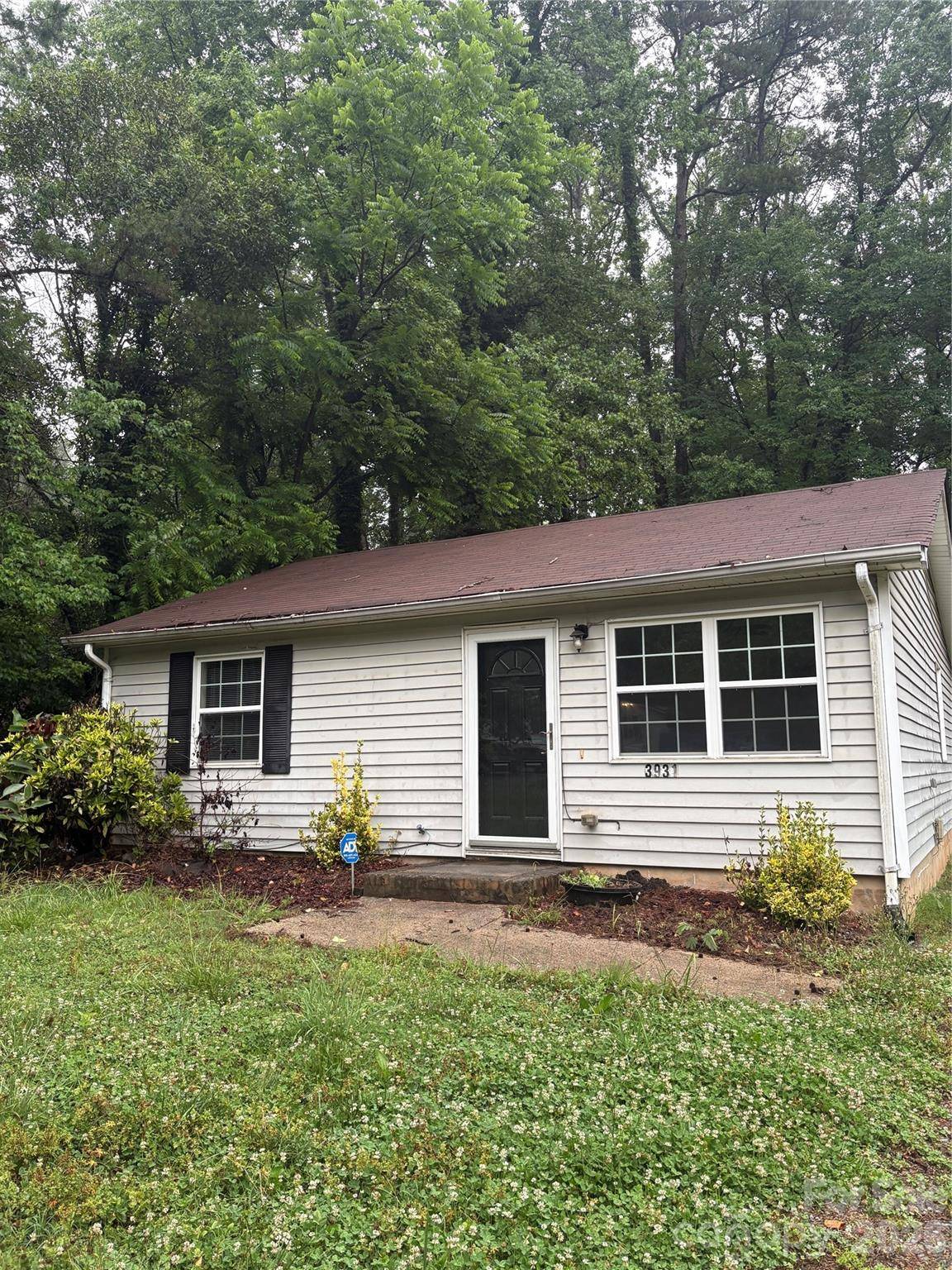 3931 Durham LN, Charlotte, NC 28269