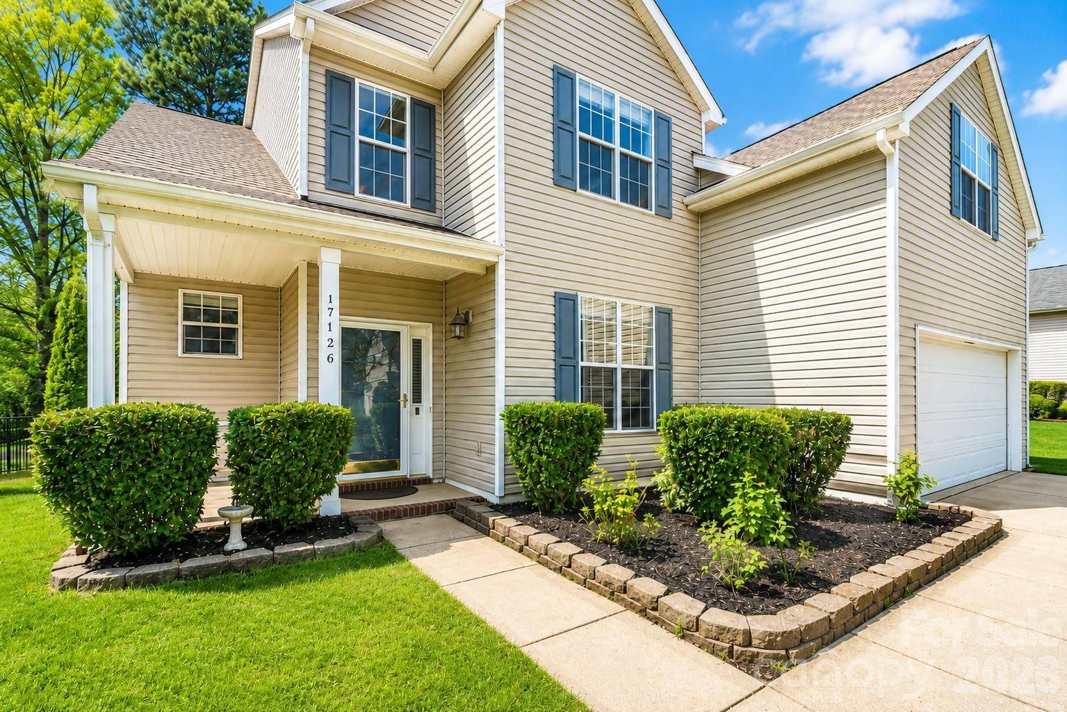 17126 Cambridge Woods CT, Charlotte, NC 28277