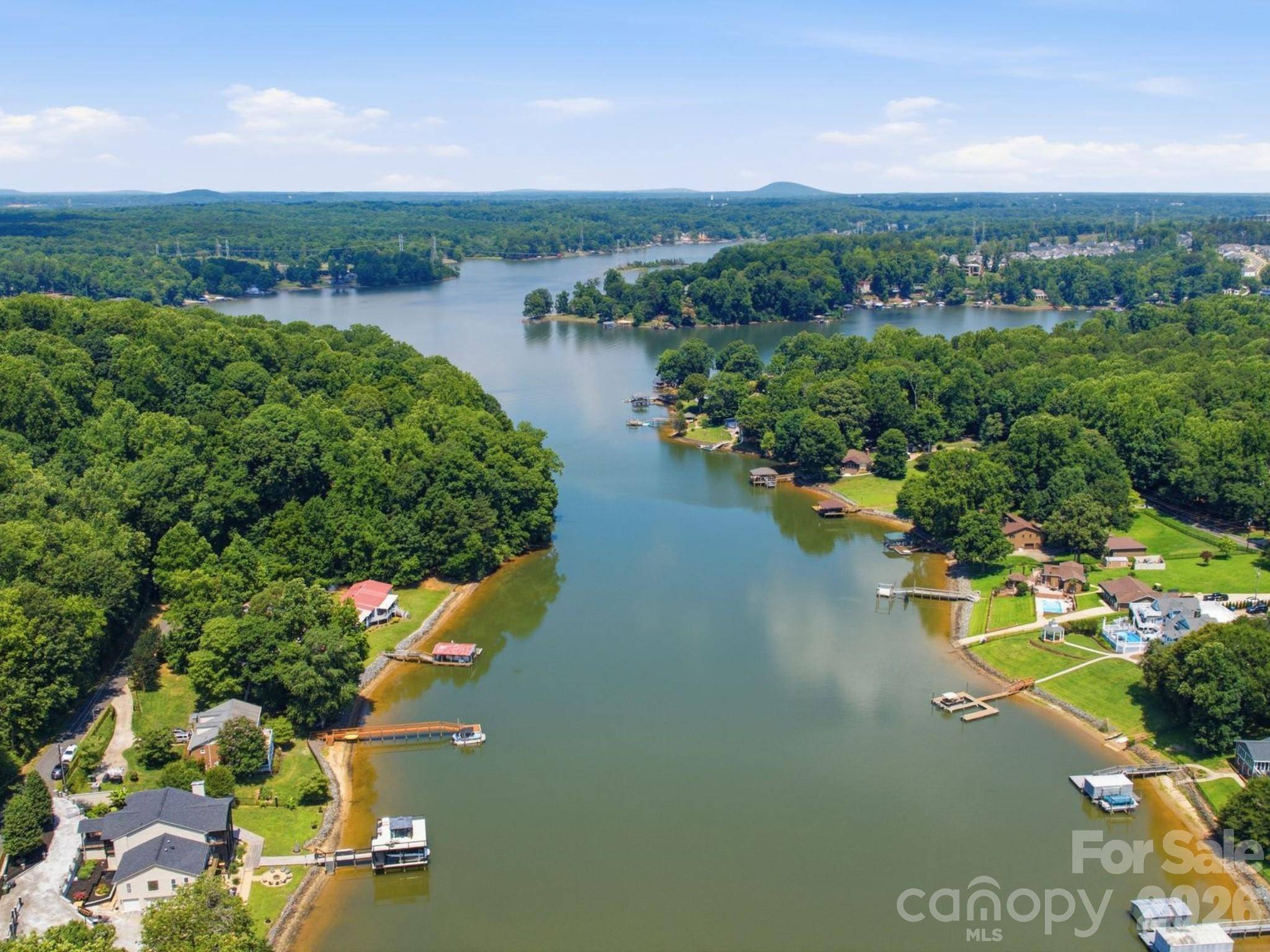 2640 Sadler RD, Charlotte, NC 28278