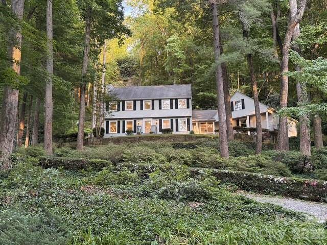 212 Estate DR, Hendersonville, NC 28739