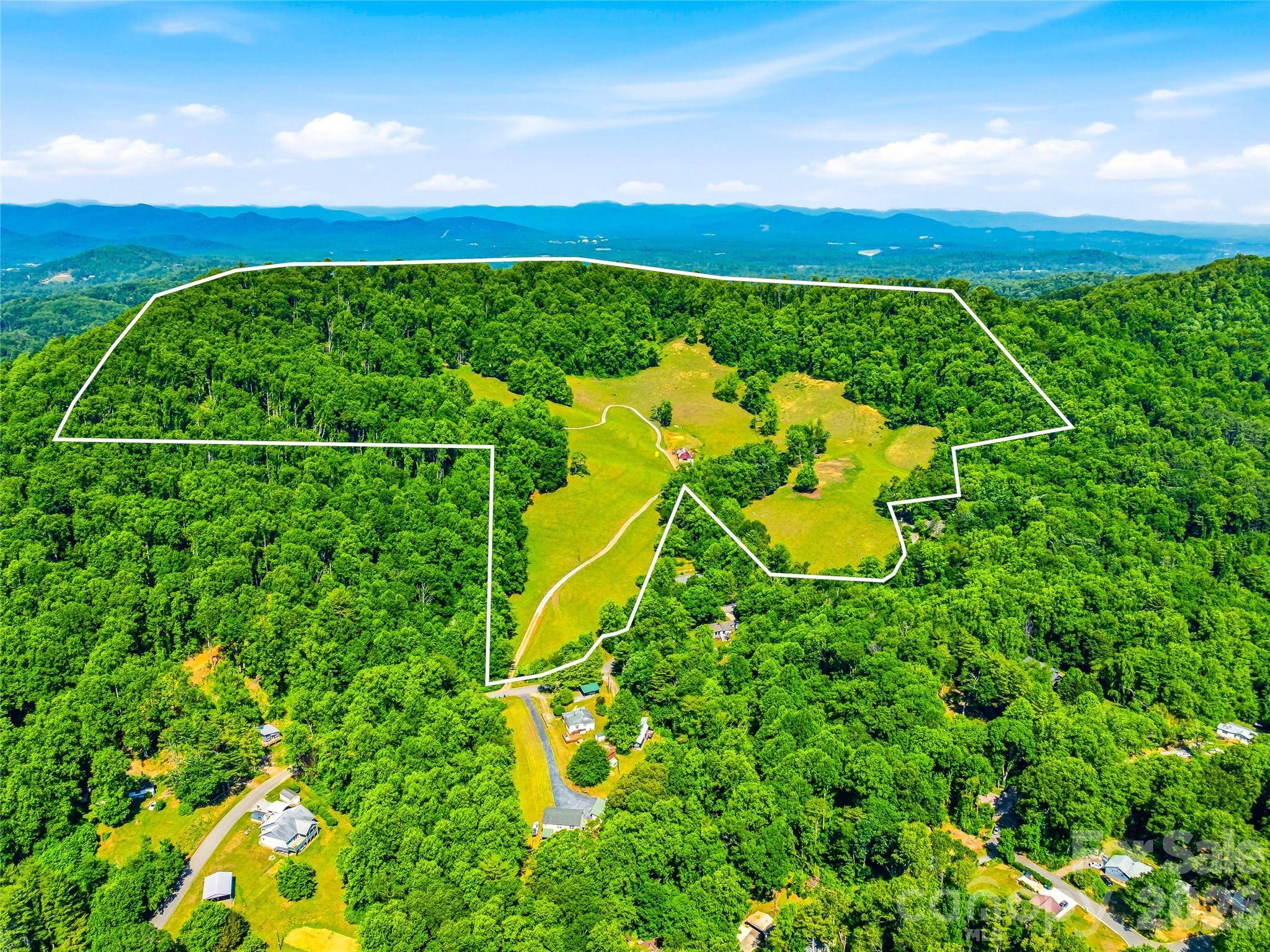 52 Chapel Hill Church RD, Asheville, NC 28803