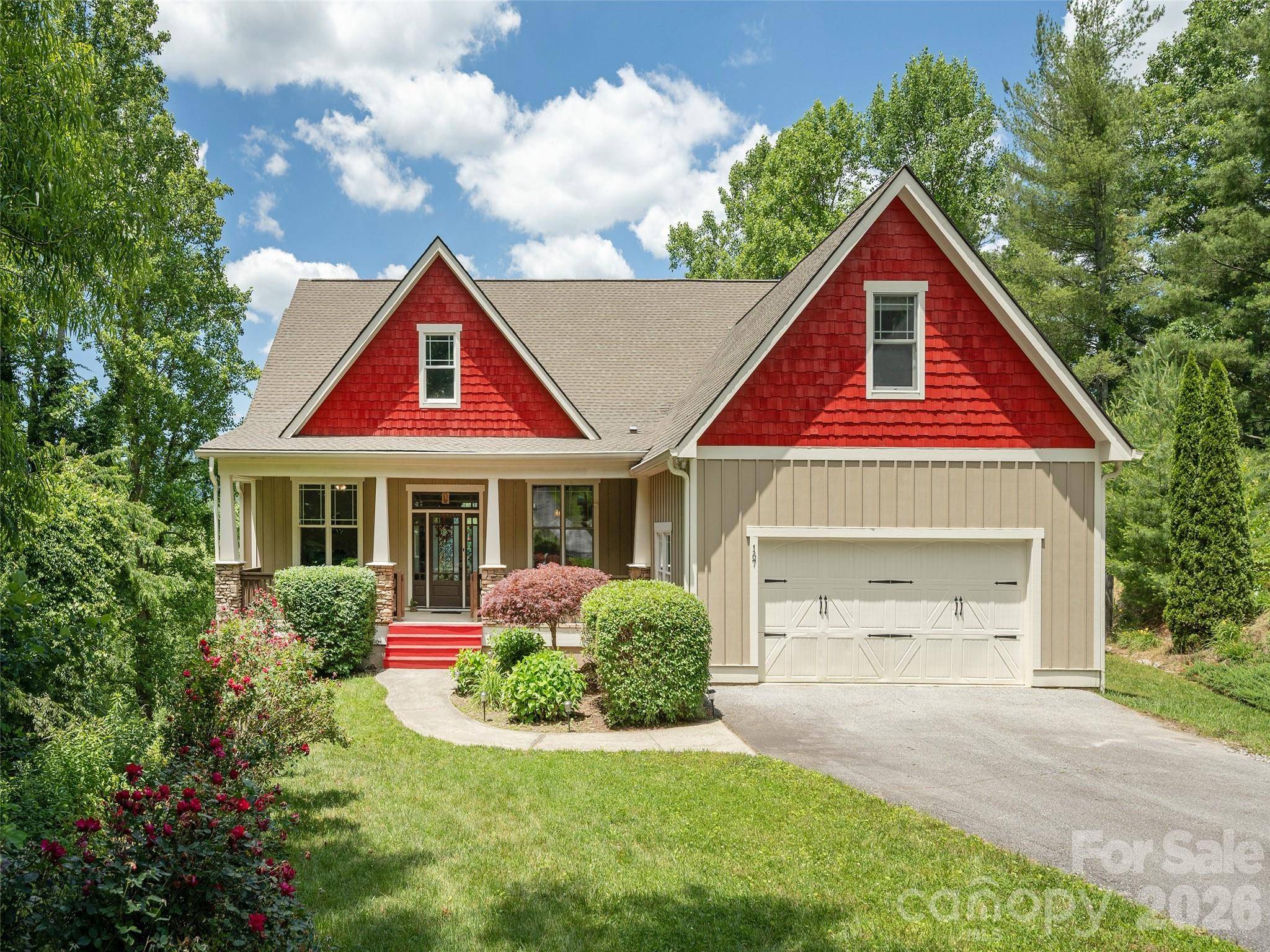 167 Tatham RD, Hendersonville, NC 28792