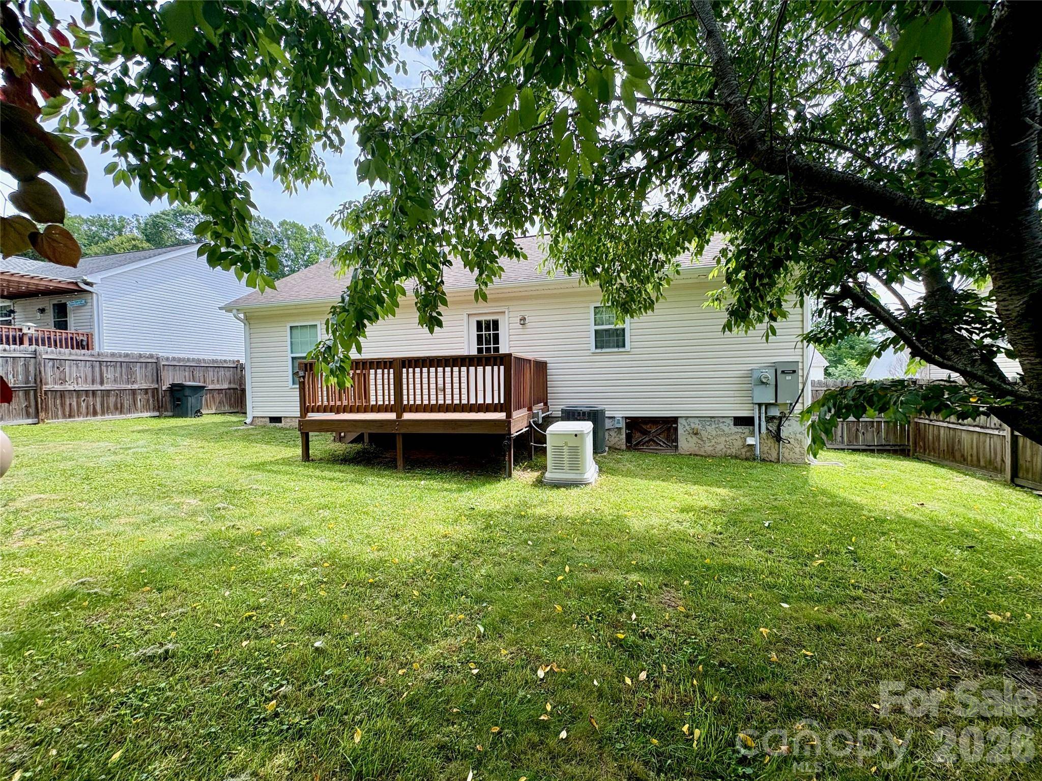 95 Newberry DR, Fletcher, NC 28732