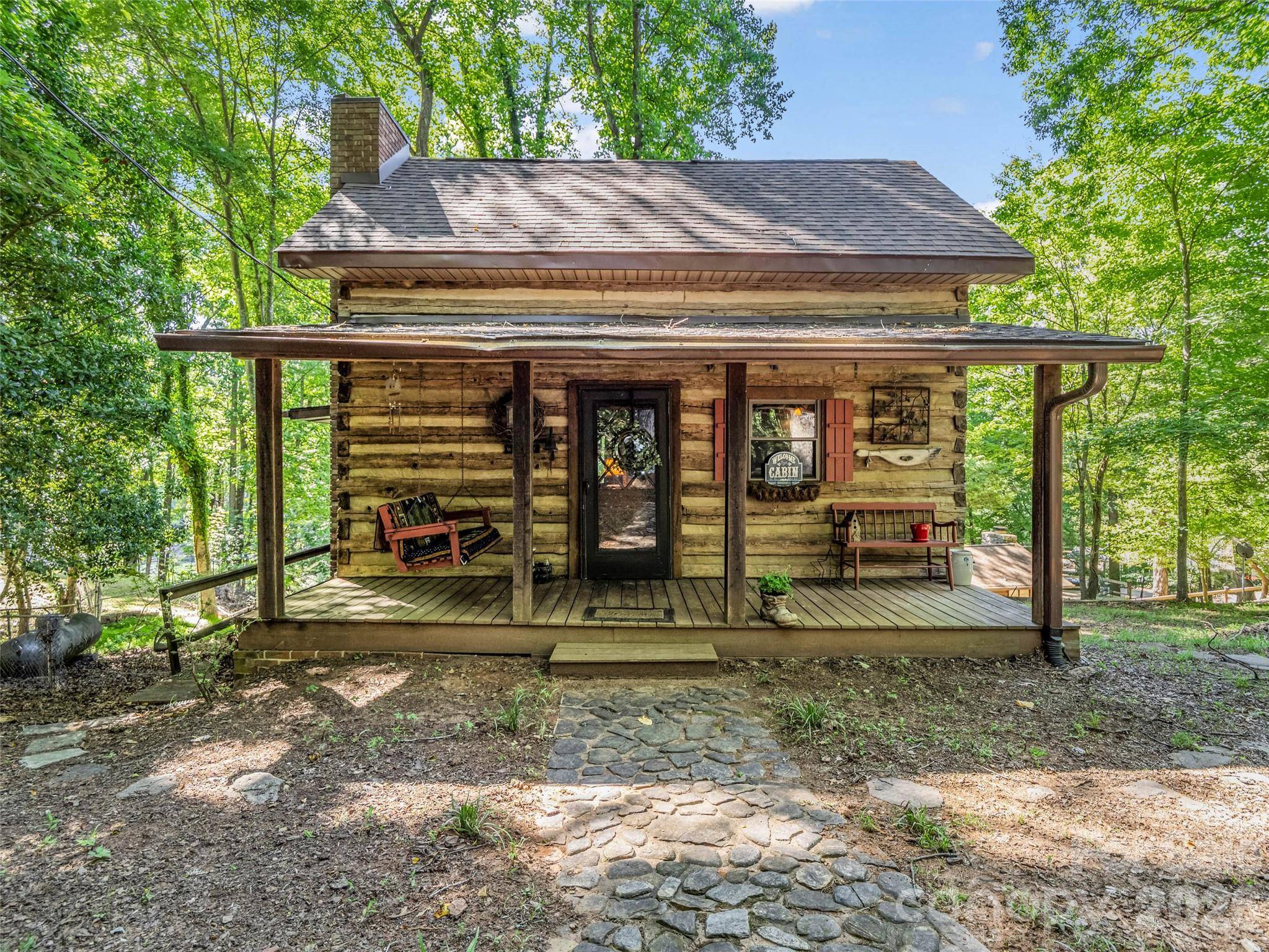 1208 Forest Lake Heights DR, Nebo, NC 28761