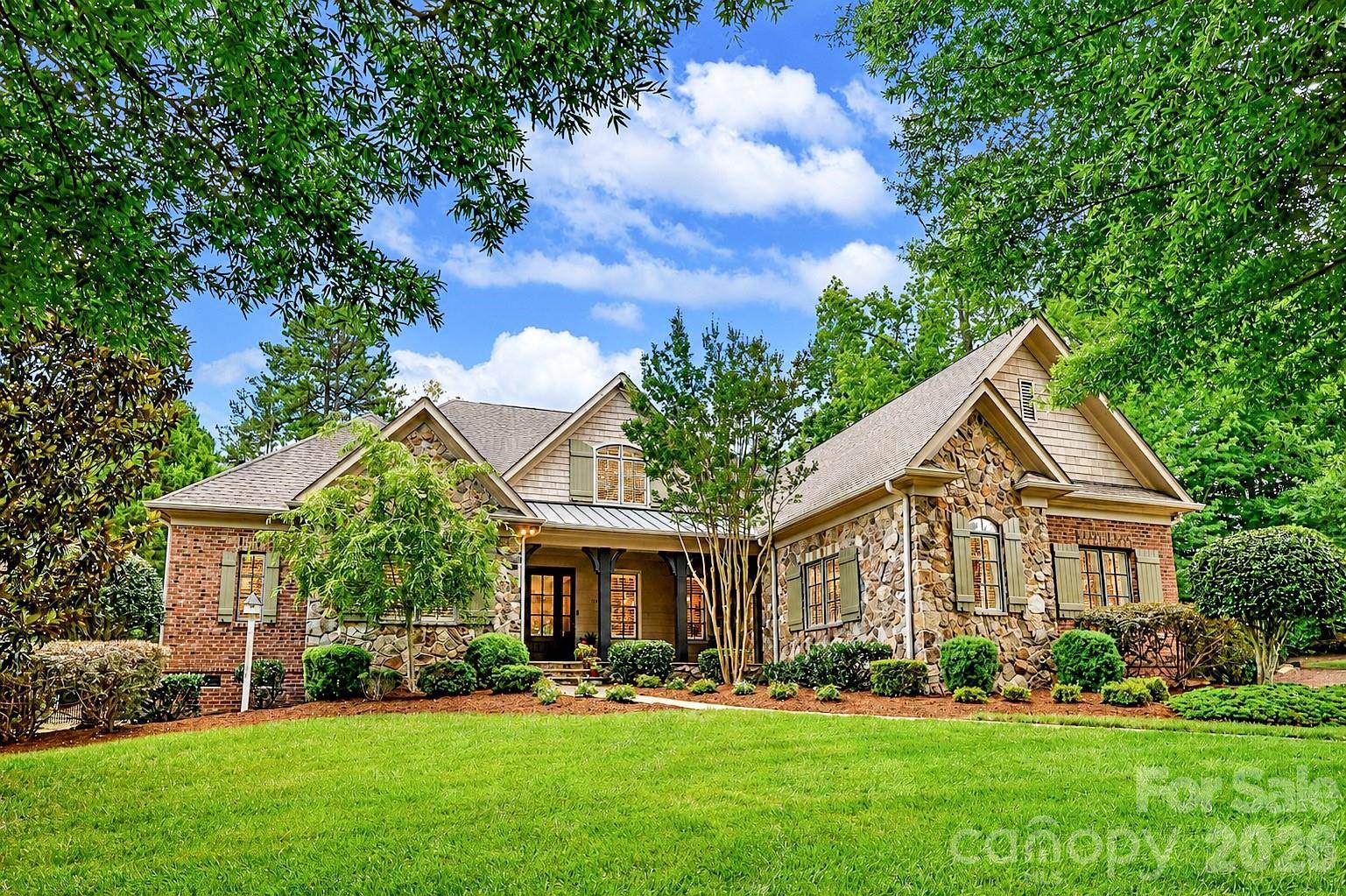 508 Hideaway Ridge CT, Matthews, NC 28105