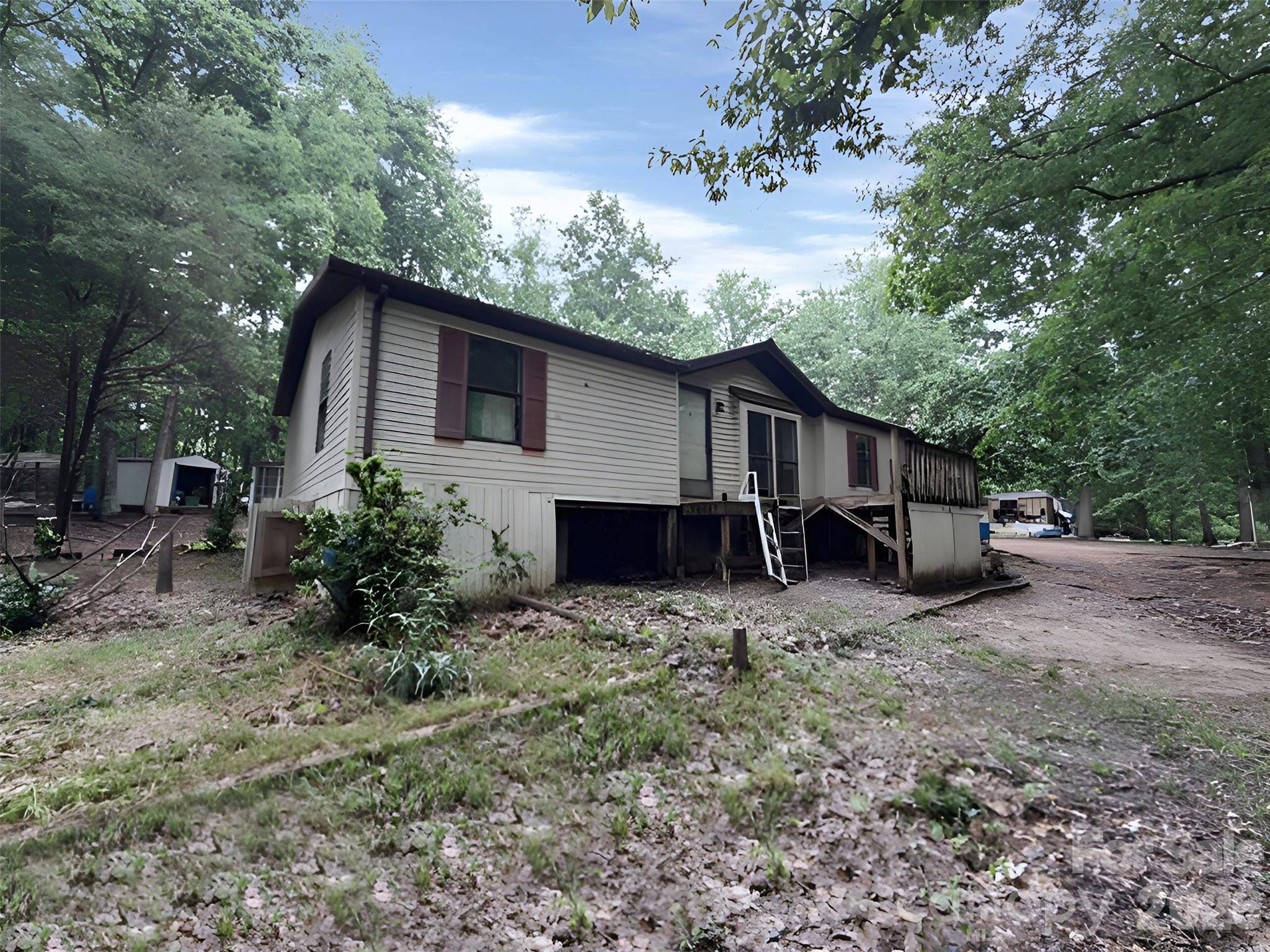 120 Kings Forest DR, Kings Mountain, NC 28086
