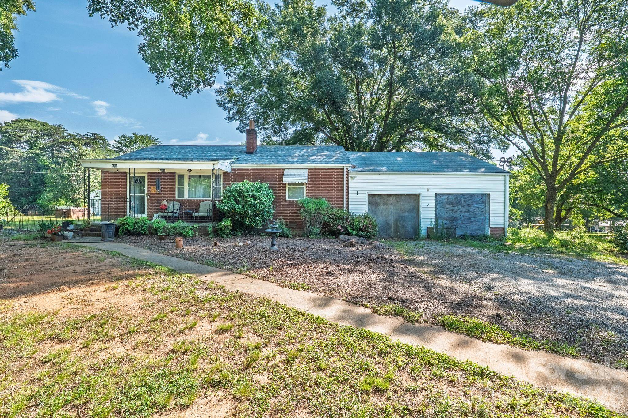 655 Edmiston RD, Mt Ulla, NC 28125