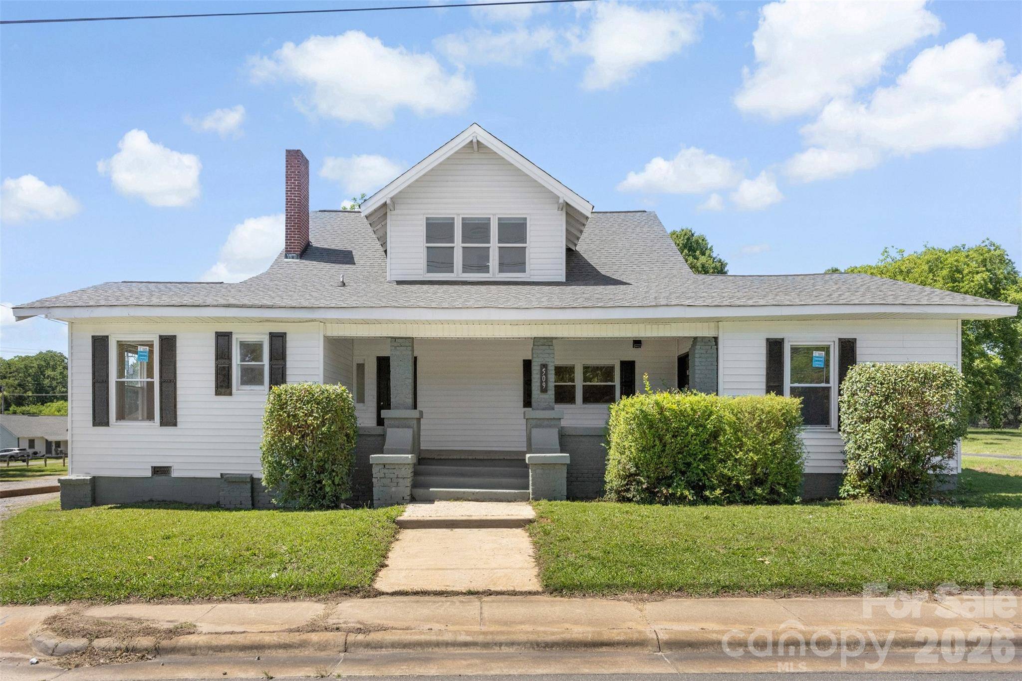 509 E Grover ST, Shelby, NC 28150