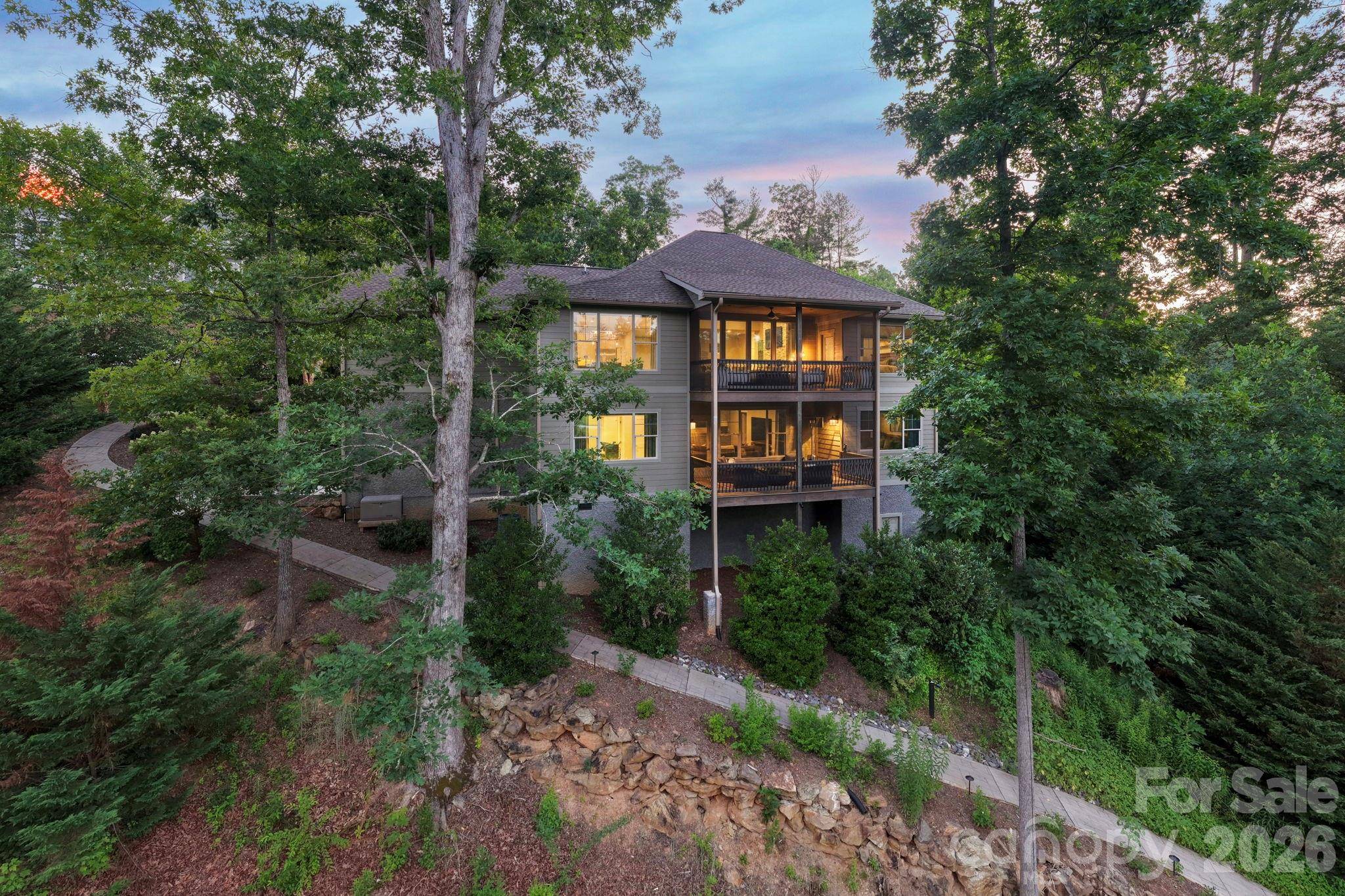 121 Still Water LN, Fletcher, NC 28732